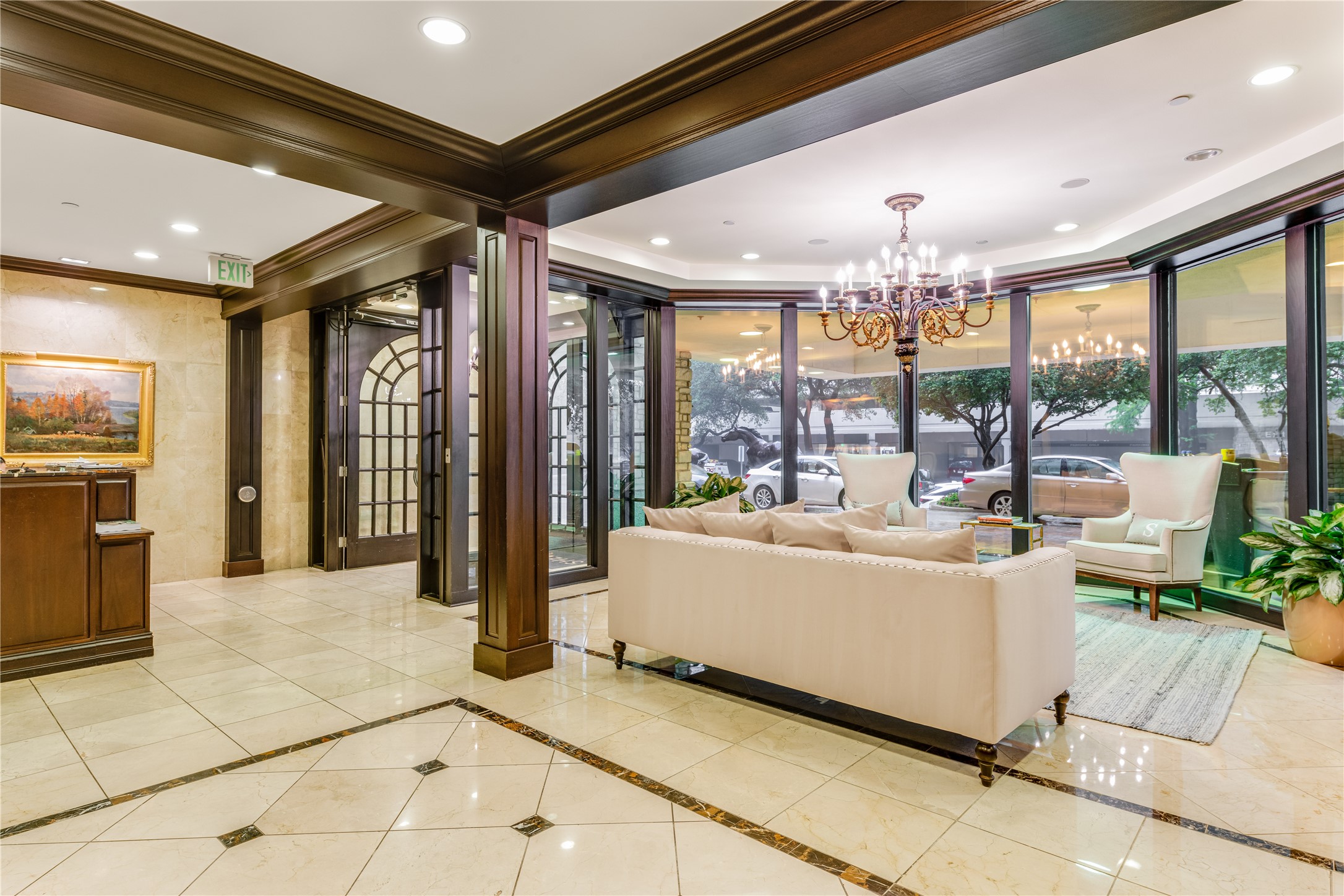 5909 Luther Lane 1700