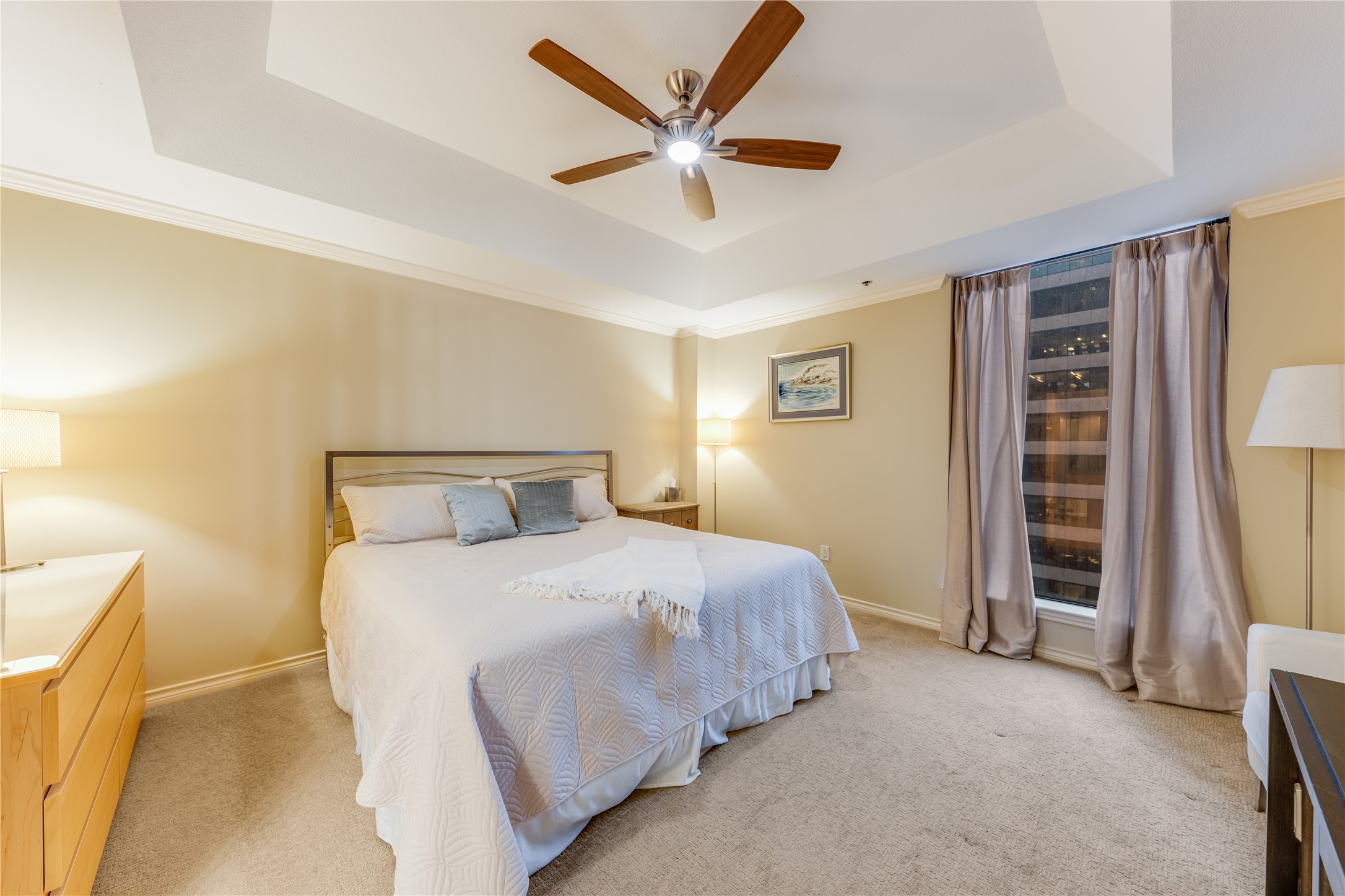 5909 Luther Lane 1700