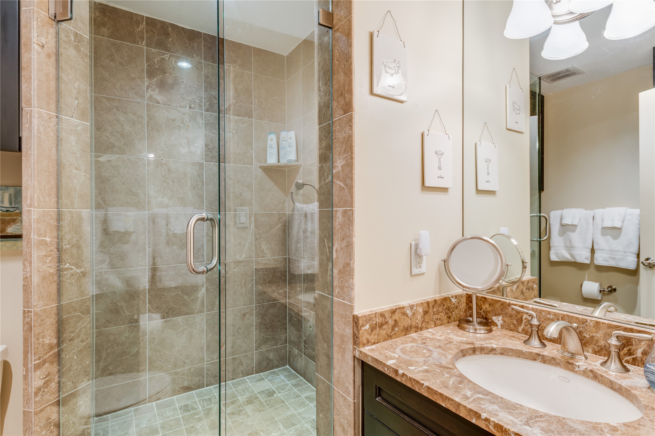 5909 Luther Lane 1700