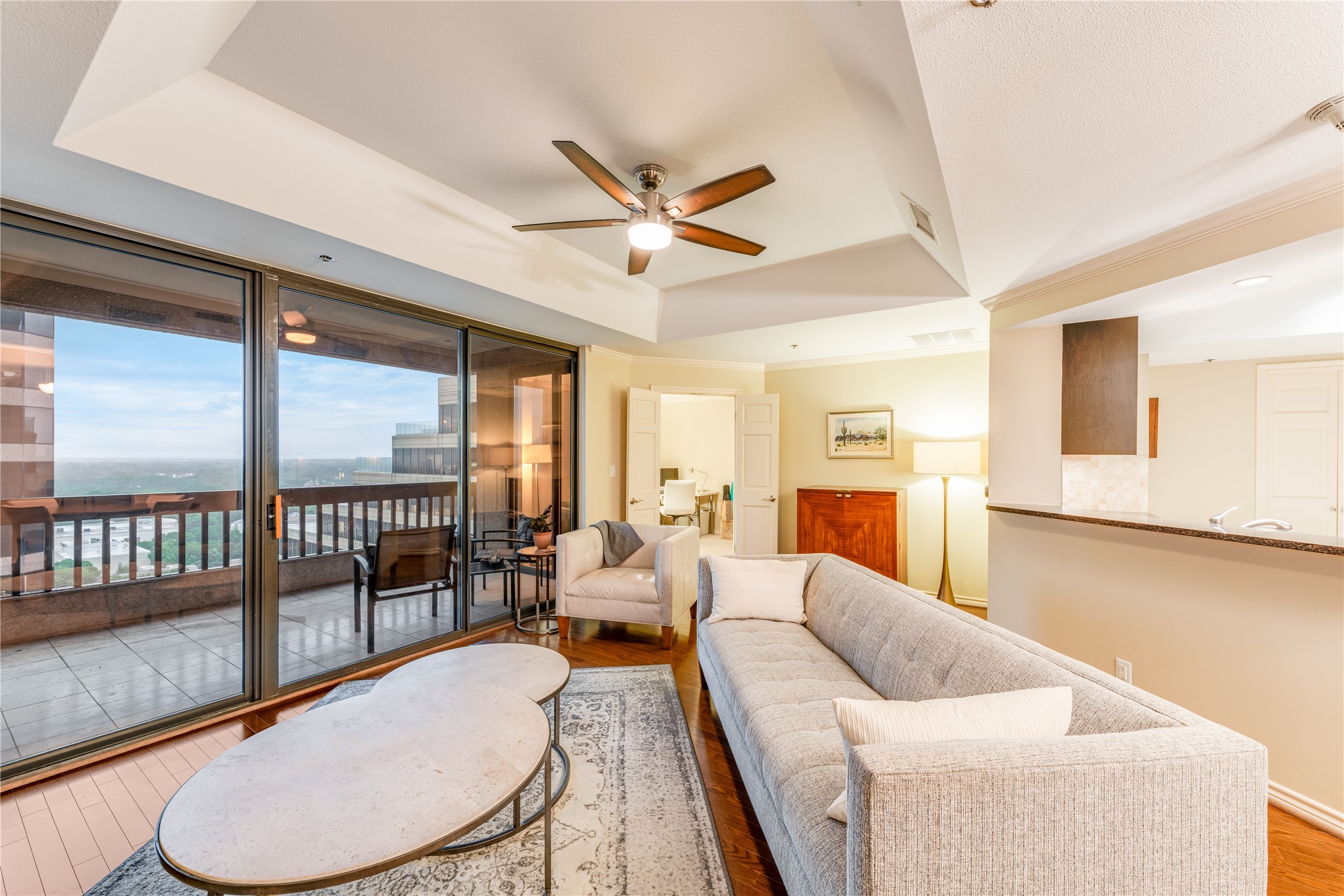 5909 Luther Lane 1700