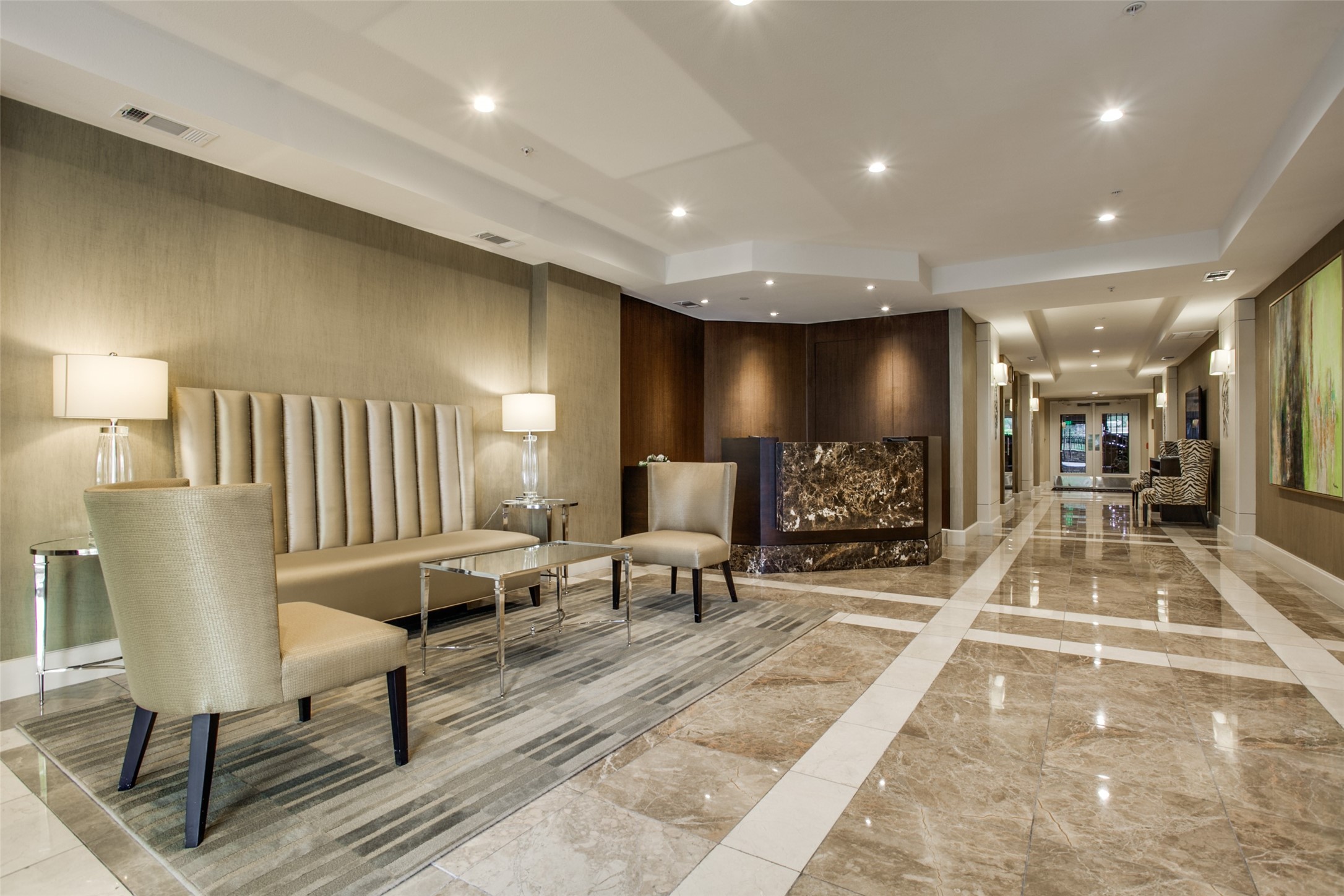 3225 Turtle Creek Boulevard 206