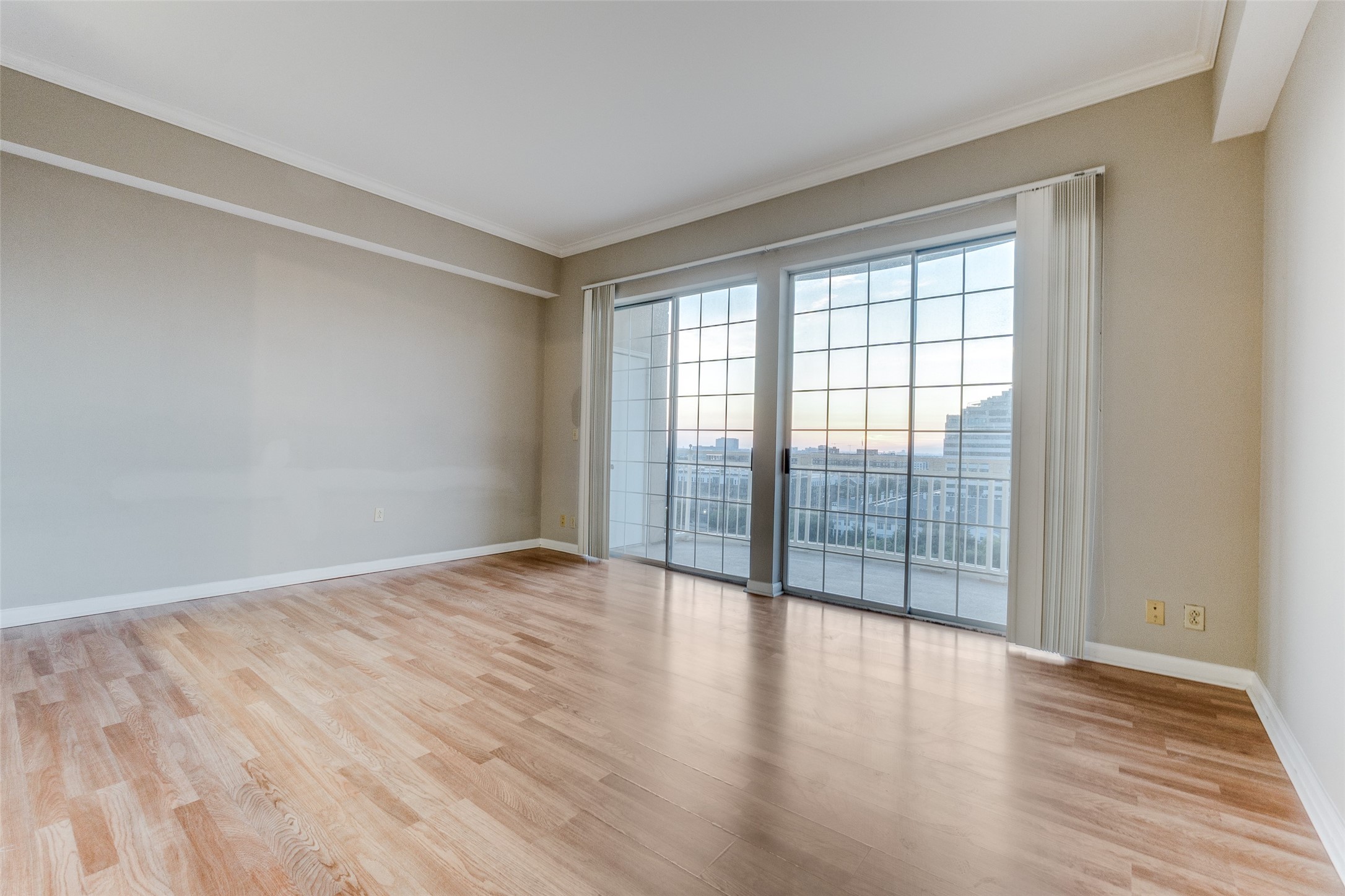 3225 Turtle Creek Boulevard 1236