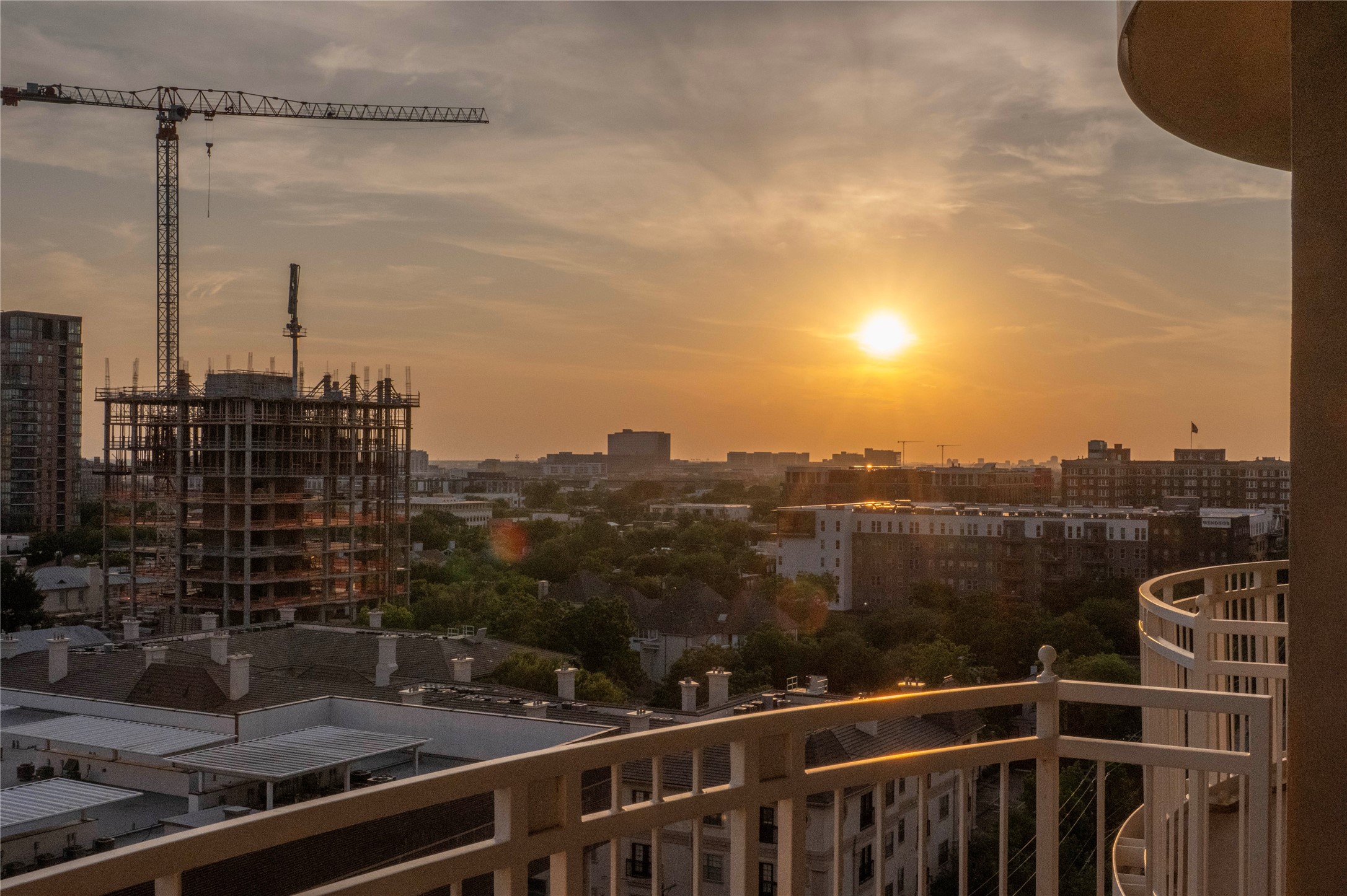 3225 Turtle Creek Boulevard 1114