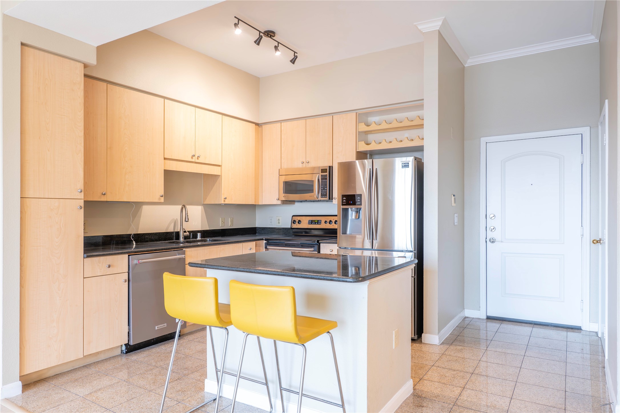 3225 Turtle Creek Boulevard 1114