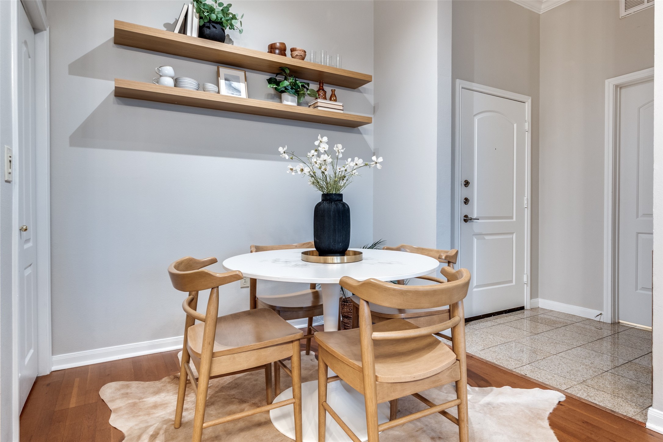 3225 Turtle Creek Boulevard 1234