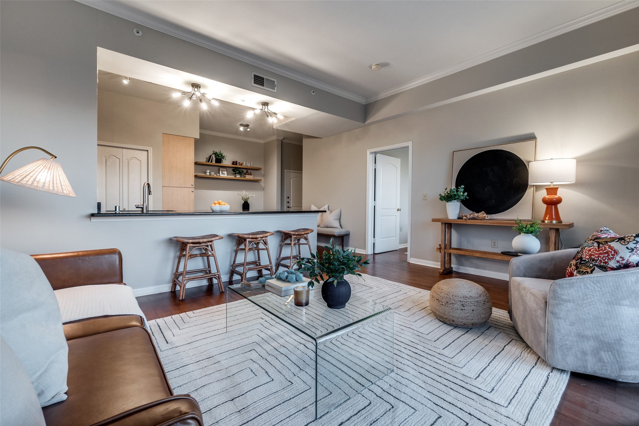 3225 Turtle Creek Boulevard 1234