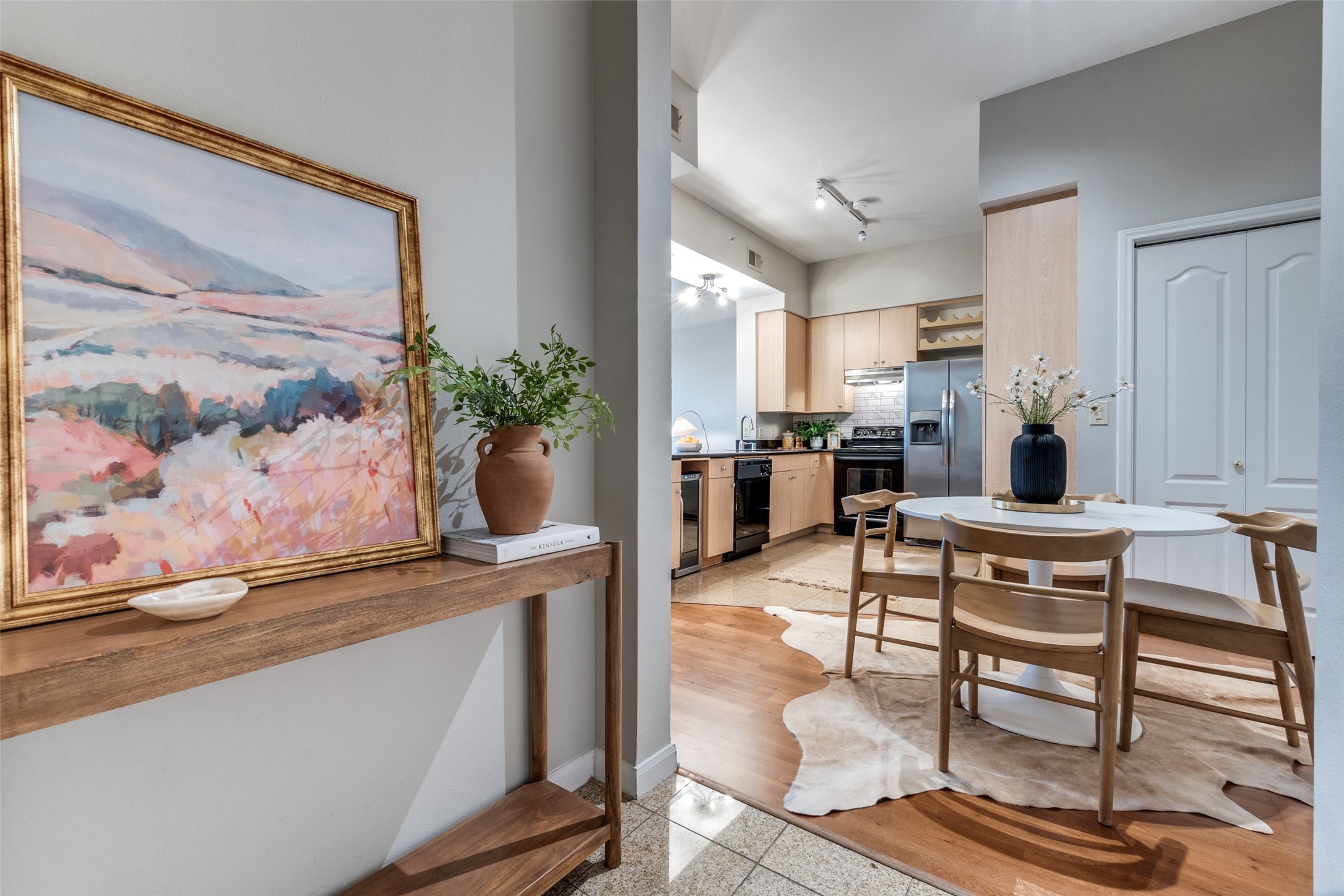 3225 Turtle Creek Boulevard 1234