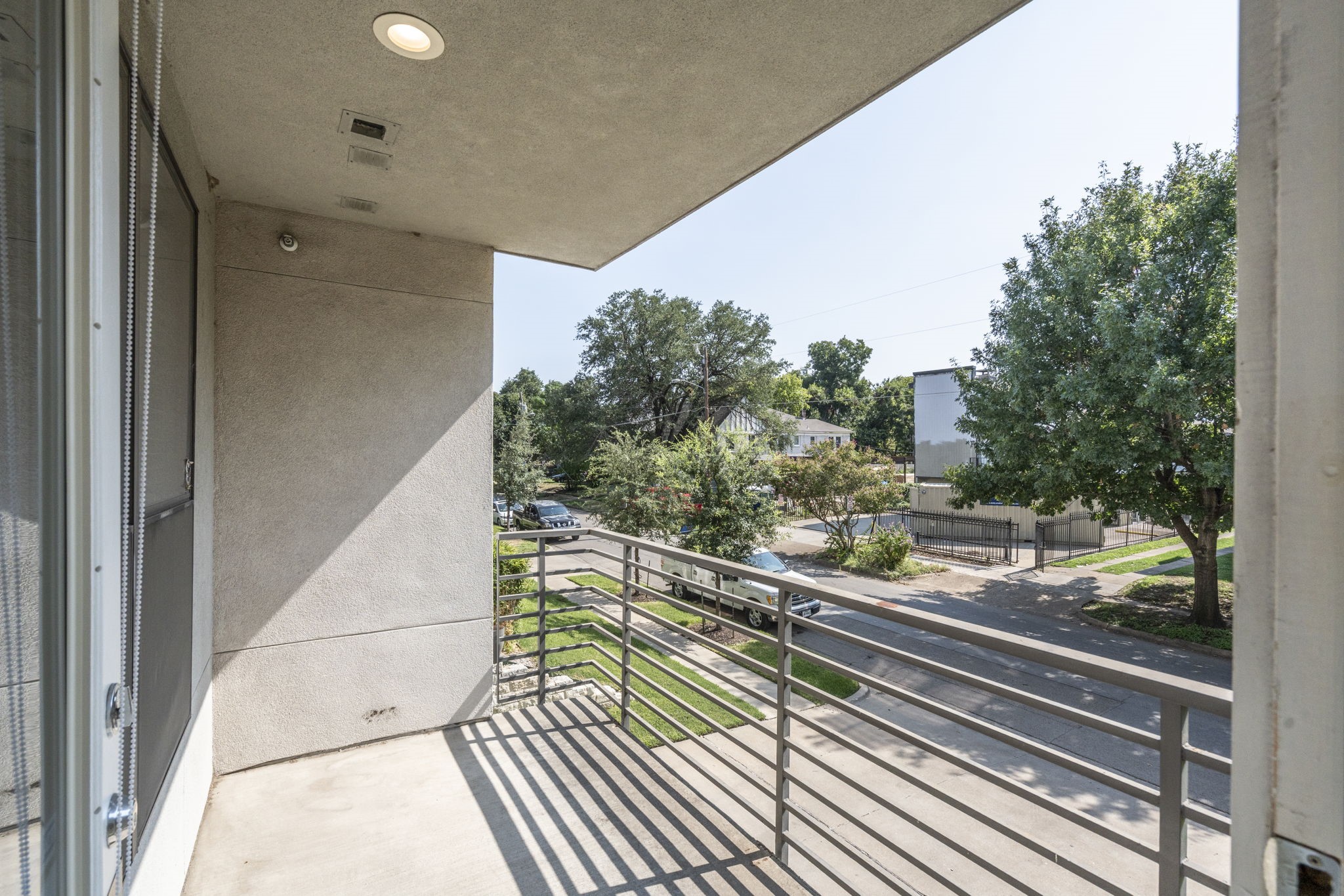 4040 N Hall Street 107