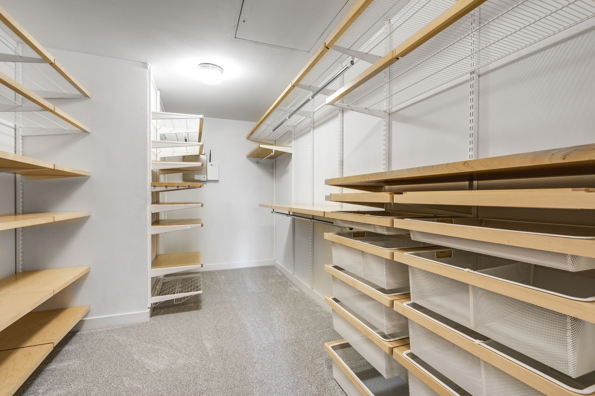 4040 N Hall Street 107