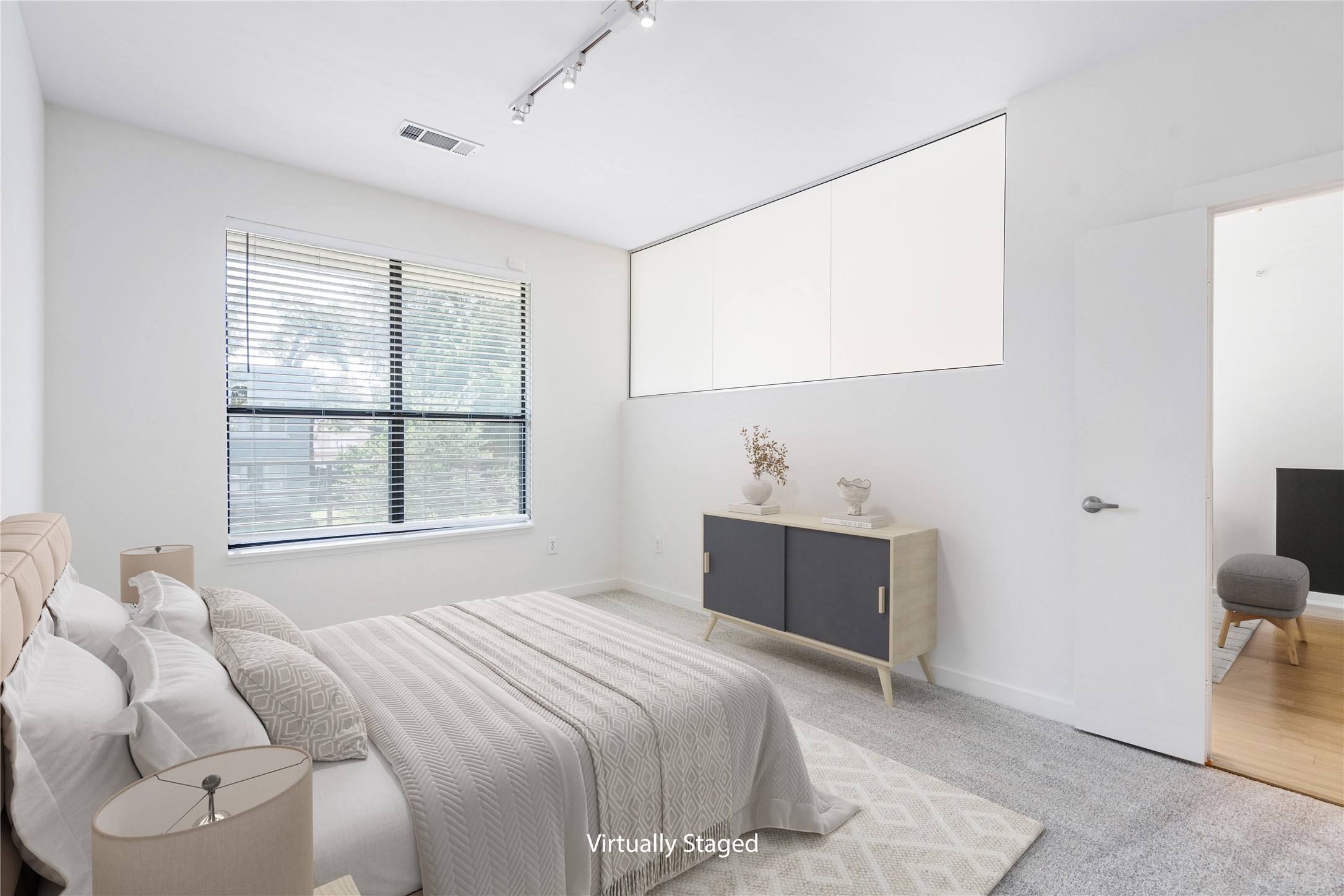 4040 N Hall Street 107