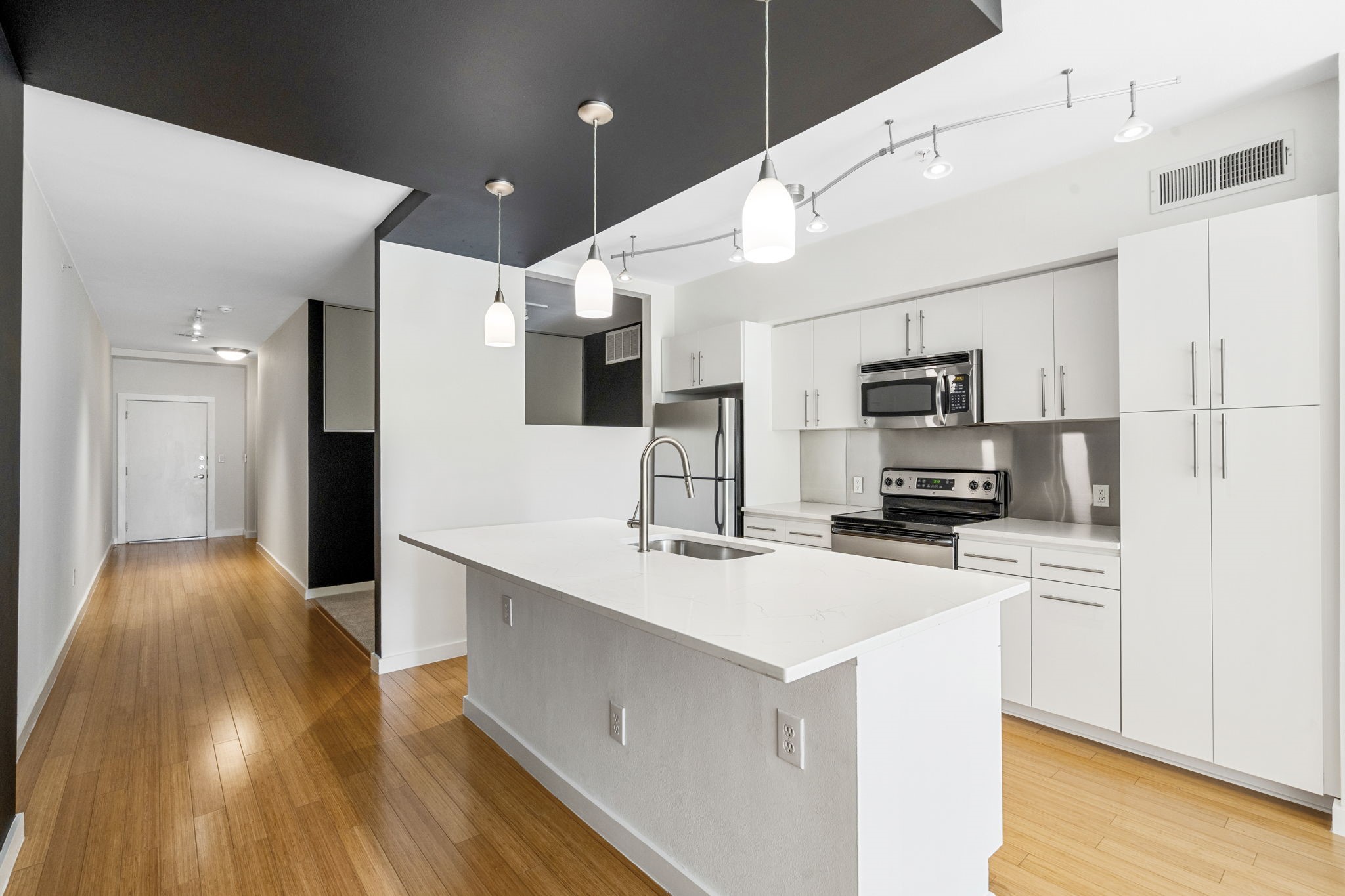 4040 N Hall Street 107