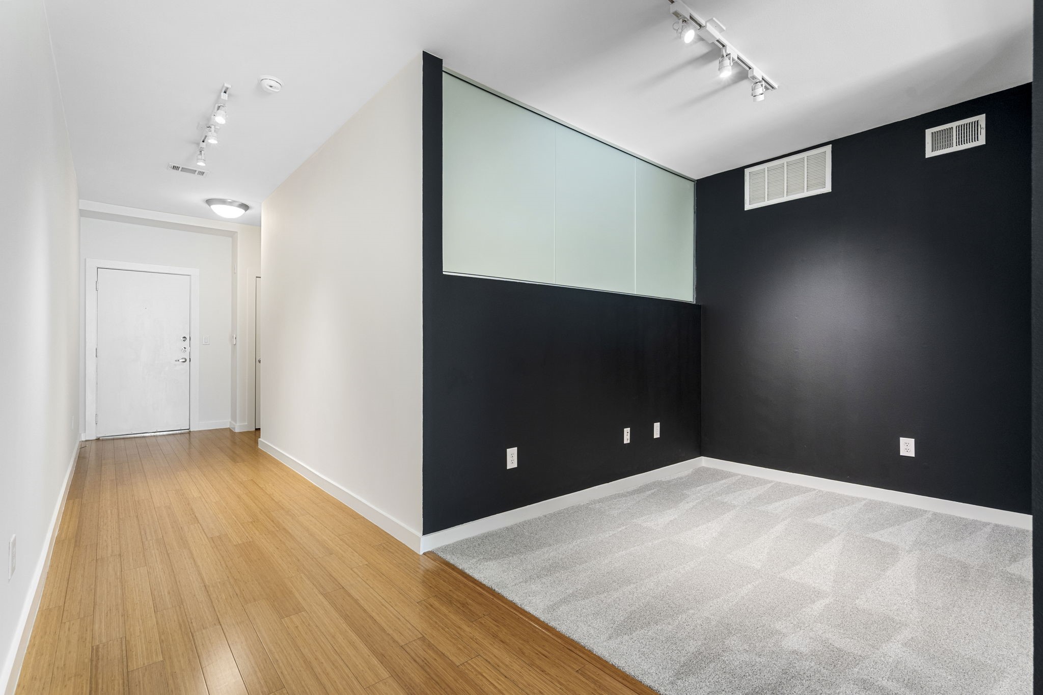 4040 N Hall Street 107