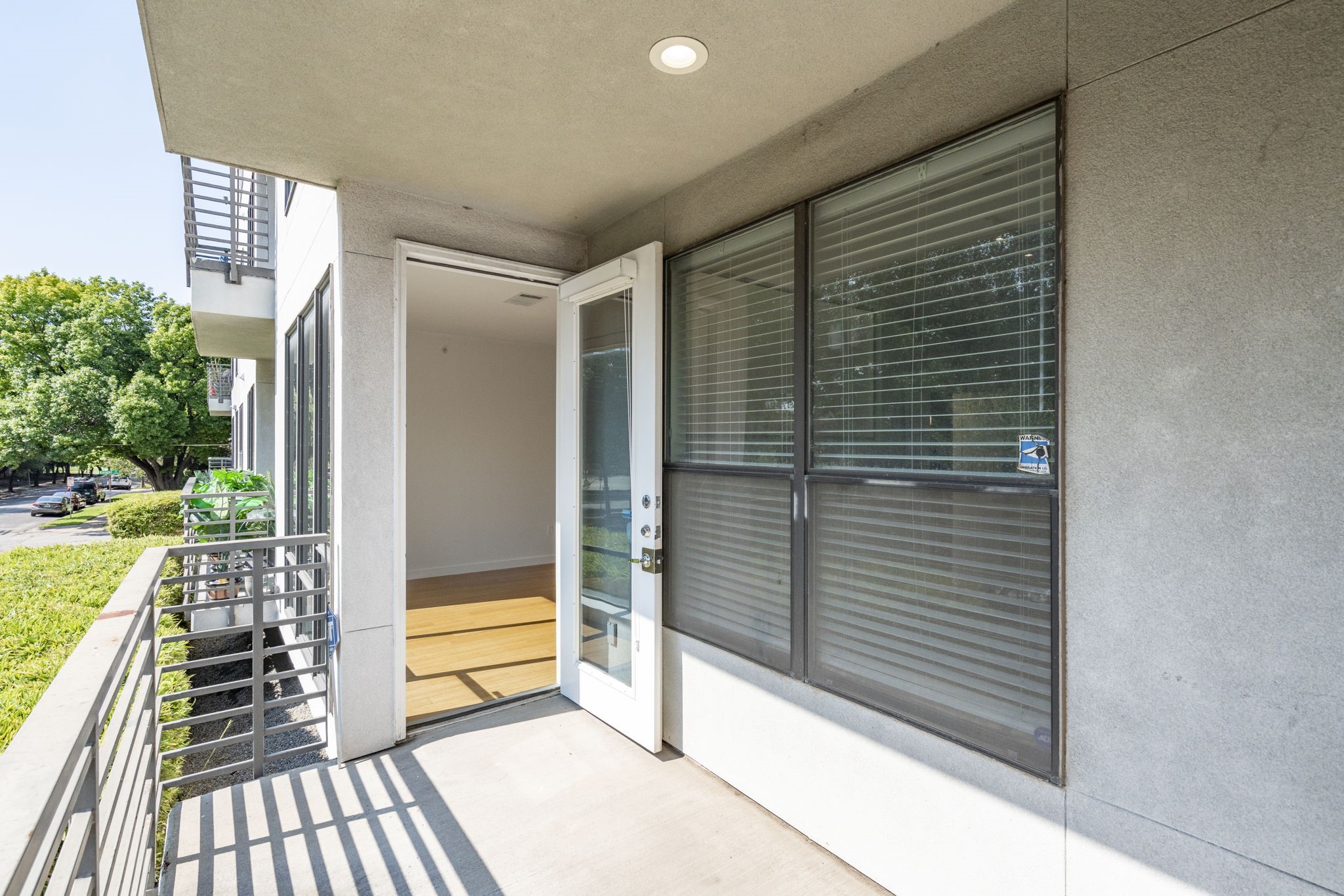 4040 N Hall Street 107