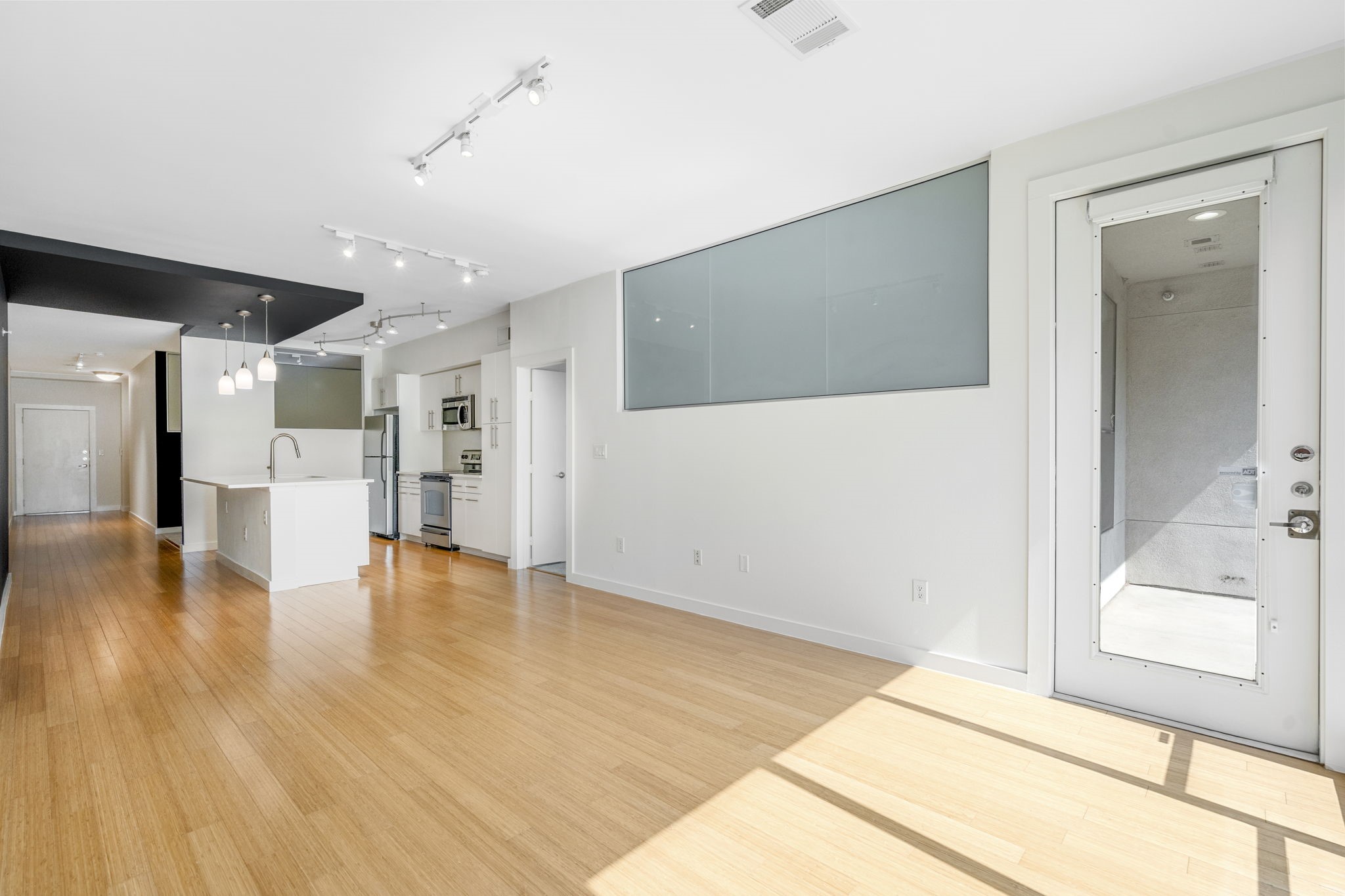 4040 N Hall Street 107