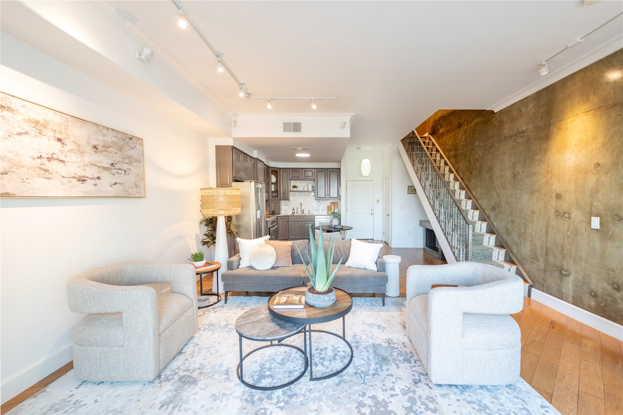 3225 Turtle Creek Boulevard 1649