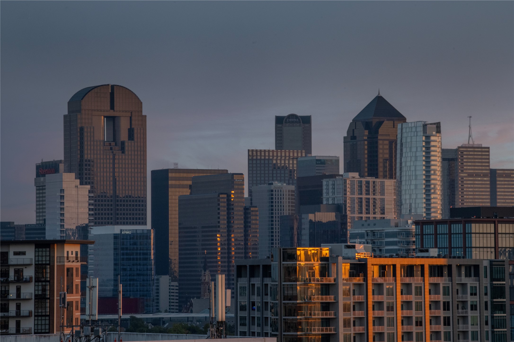 3225 Turtle Creek Boulevard 1649