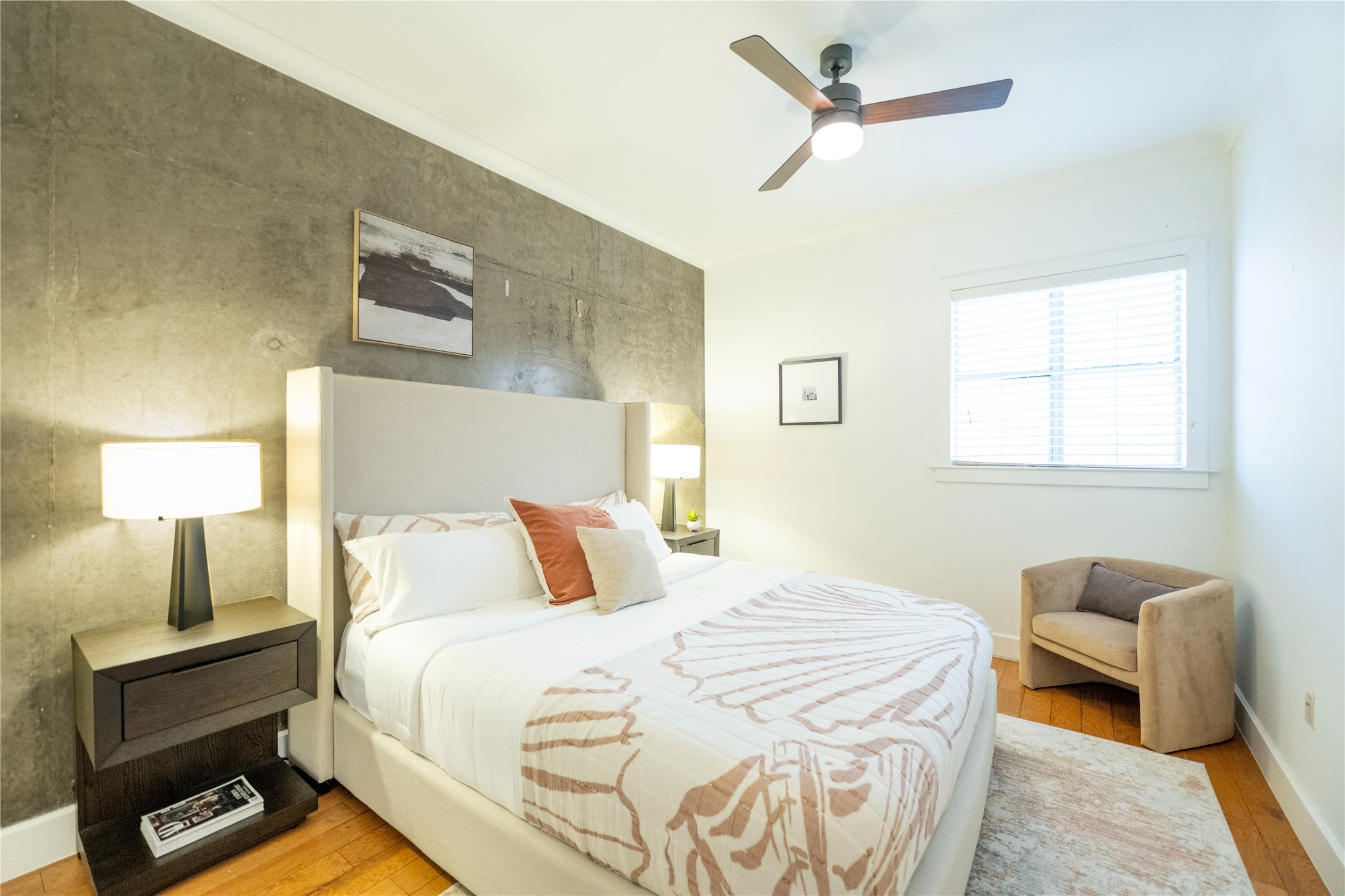 3225 Turtle Creek Boulevard 1649