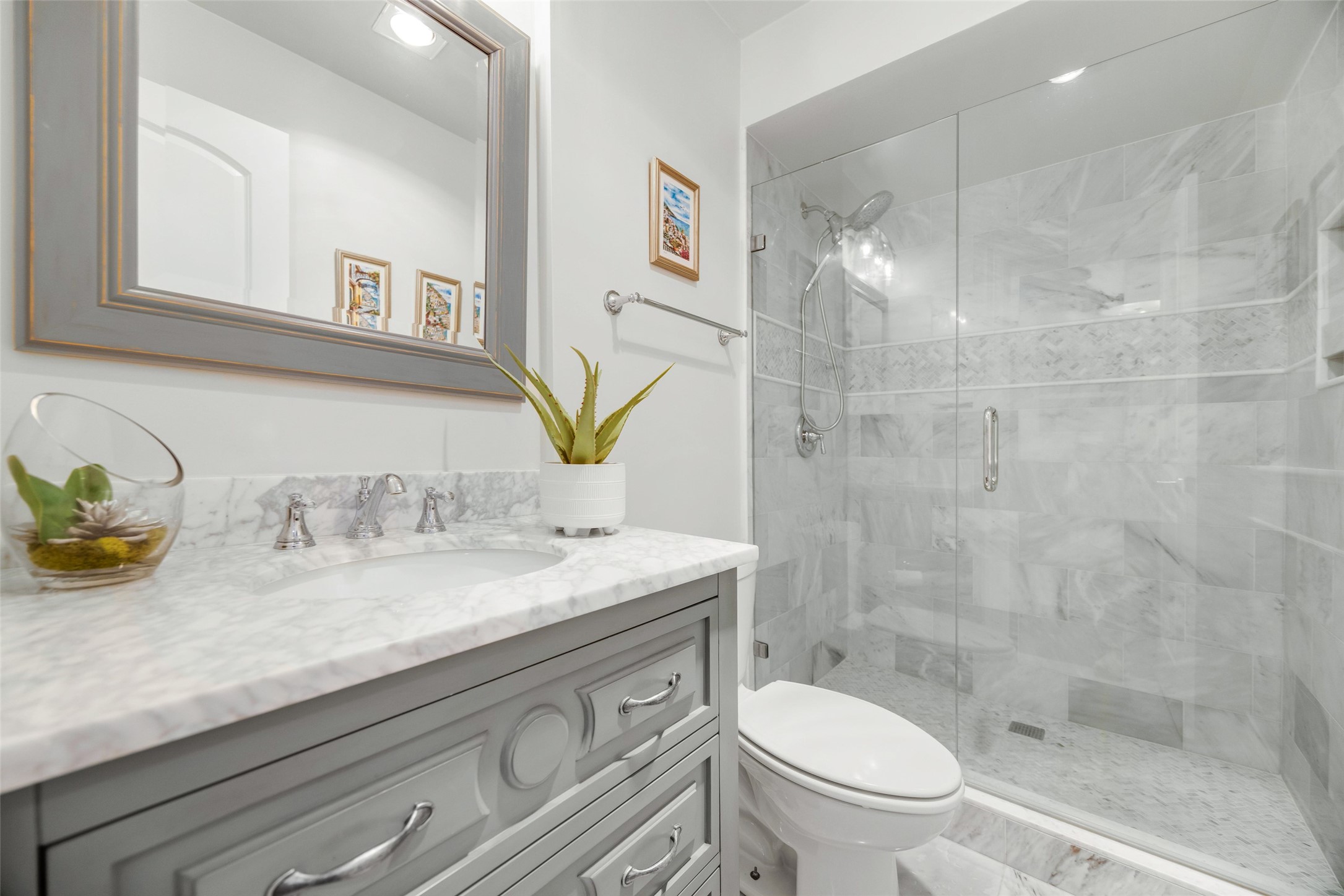 7363 Meadow Oaks Drive