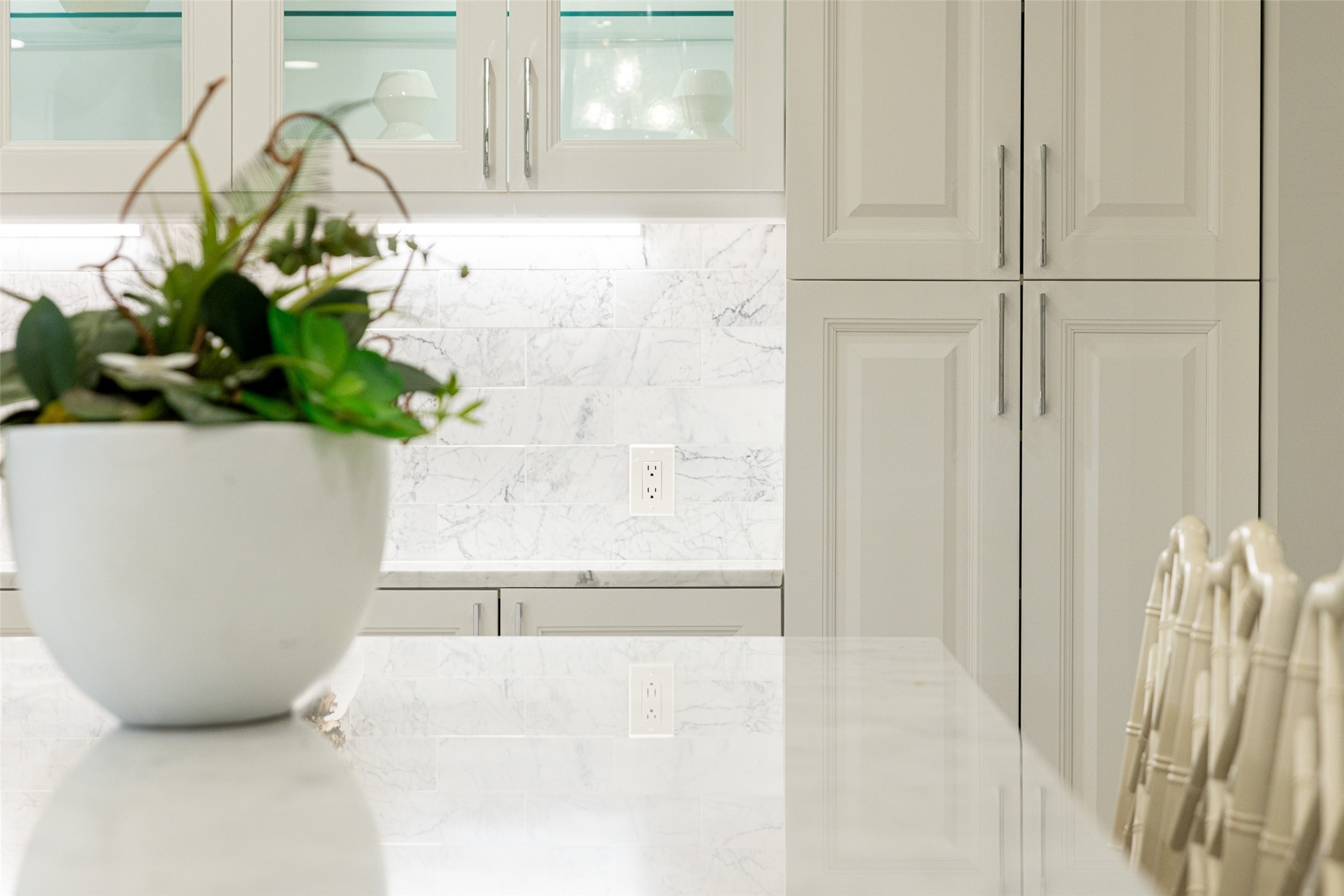 7363 Meadow Oaks Drive