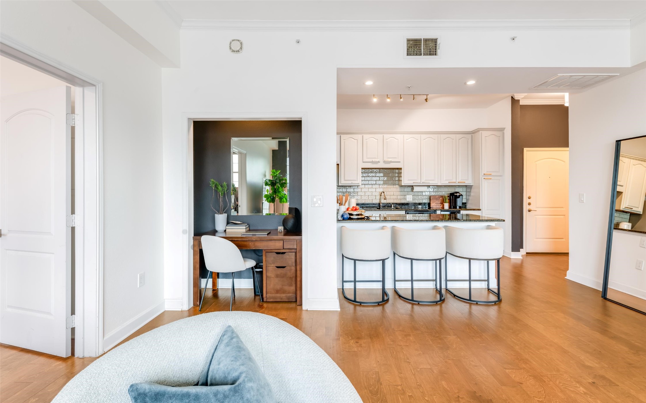 3225 Turtle Creek Boulevard 1906