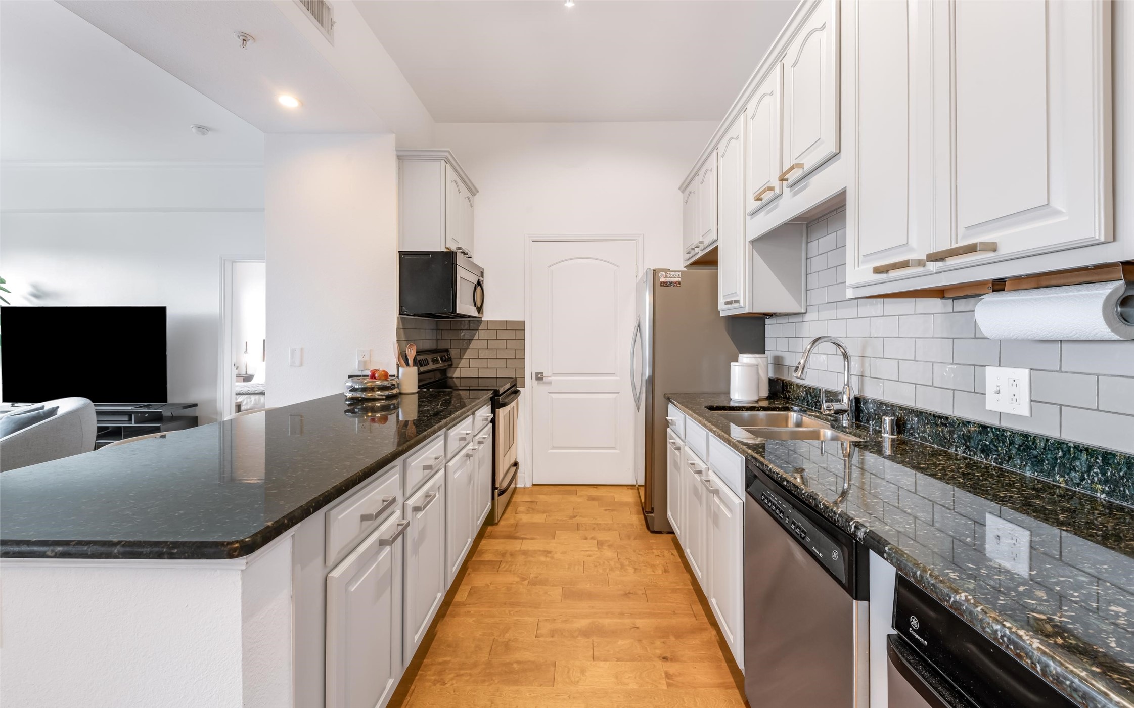 3225 Turtle Creek Boulevard 1906