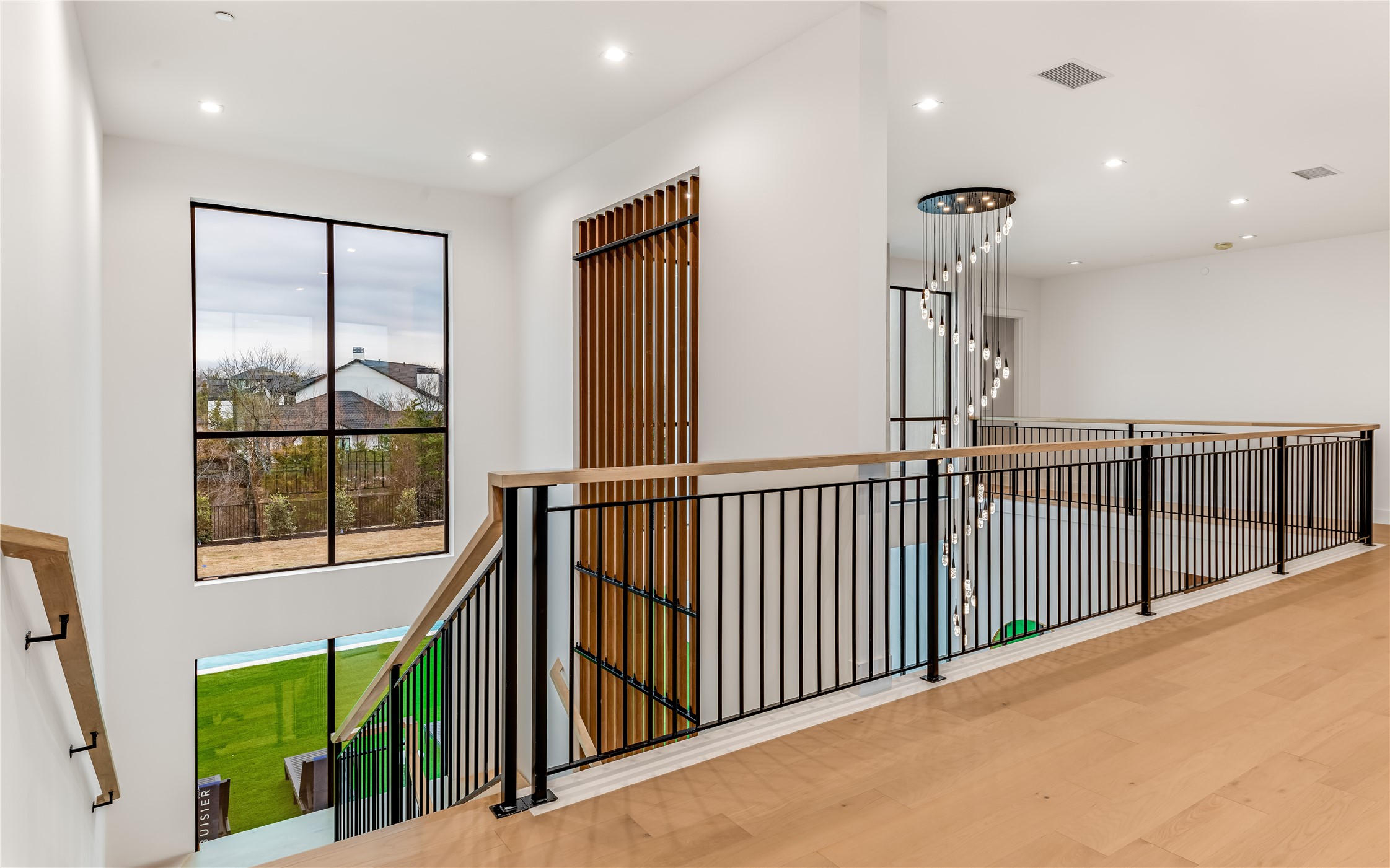 229 Sunset Point Trail