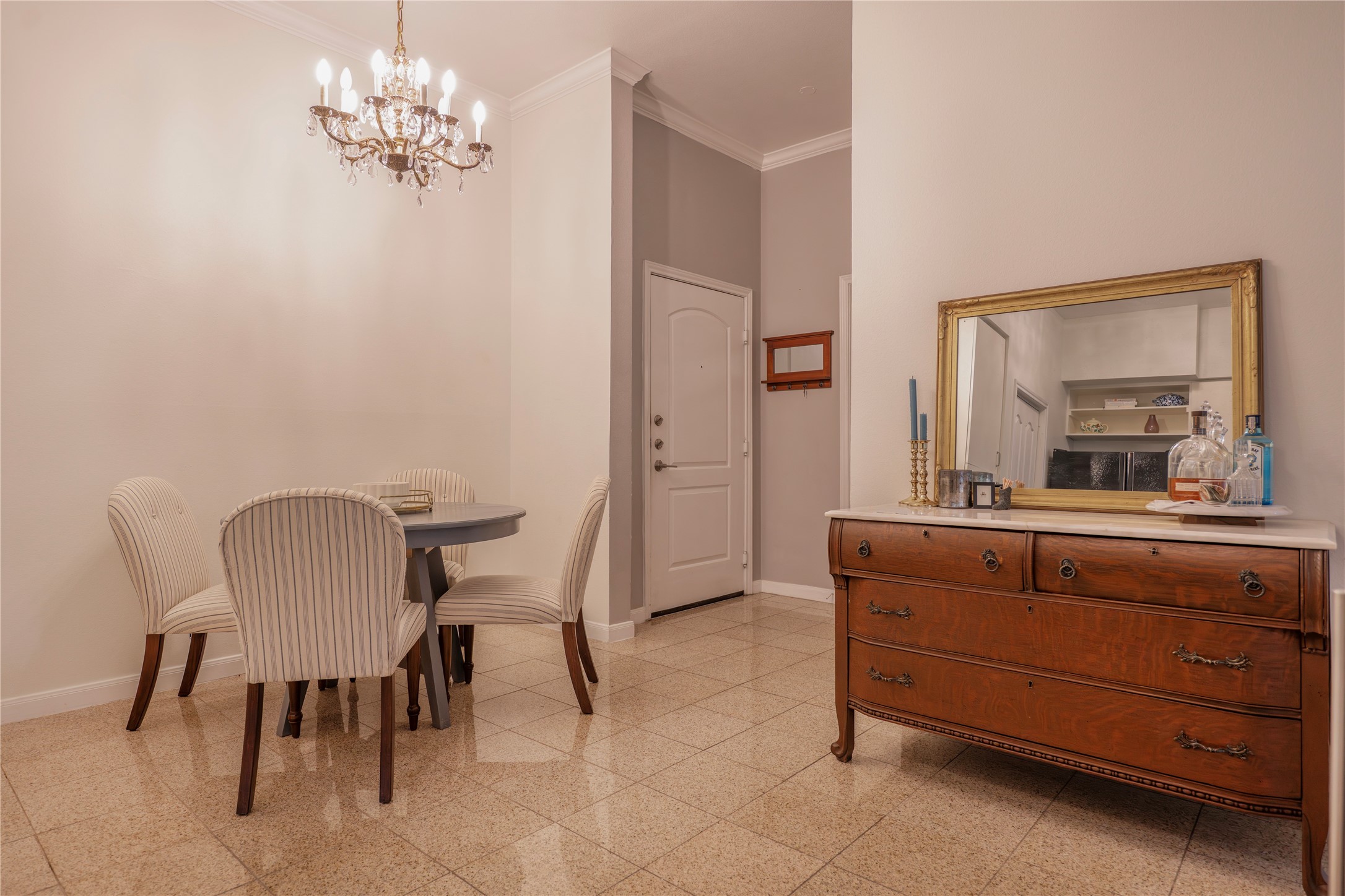 3225 Turtle Creek Boulevard 234