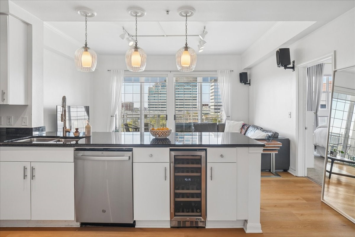 3225 Turtle Creek Boulevard 832