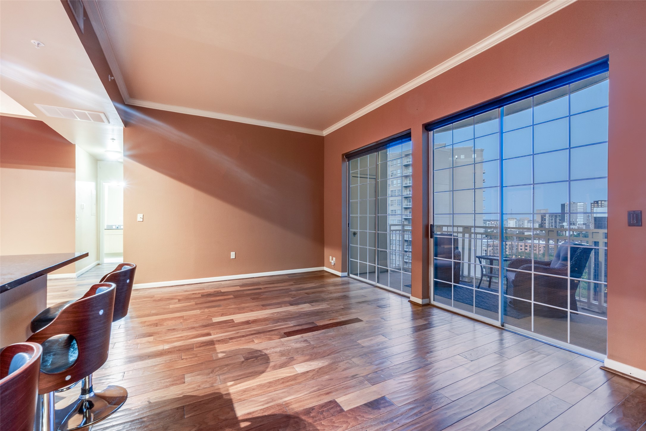 3225 Turtle Creek Boulevard 1429