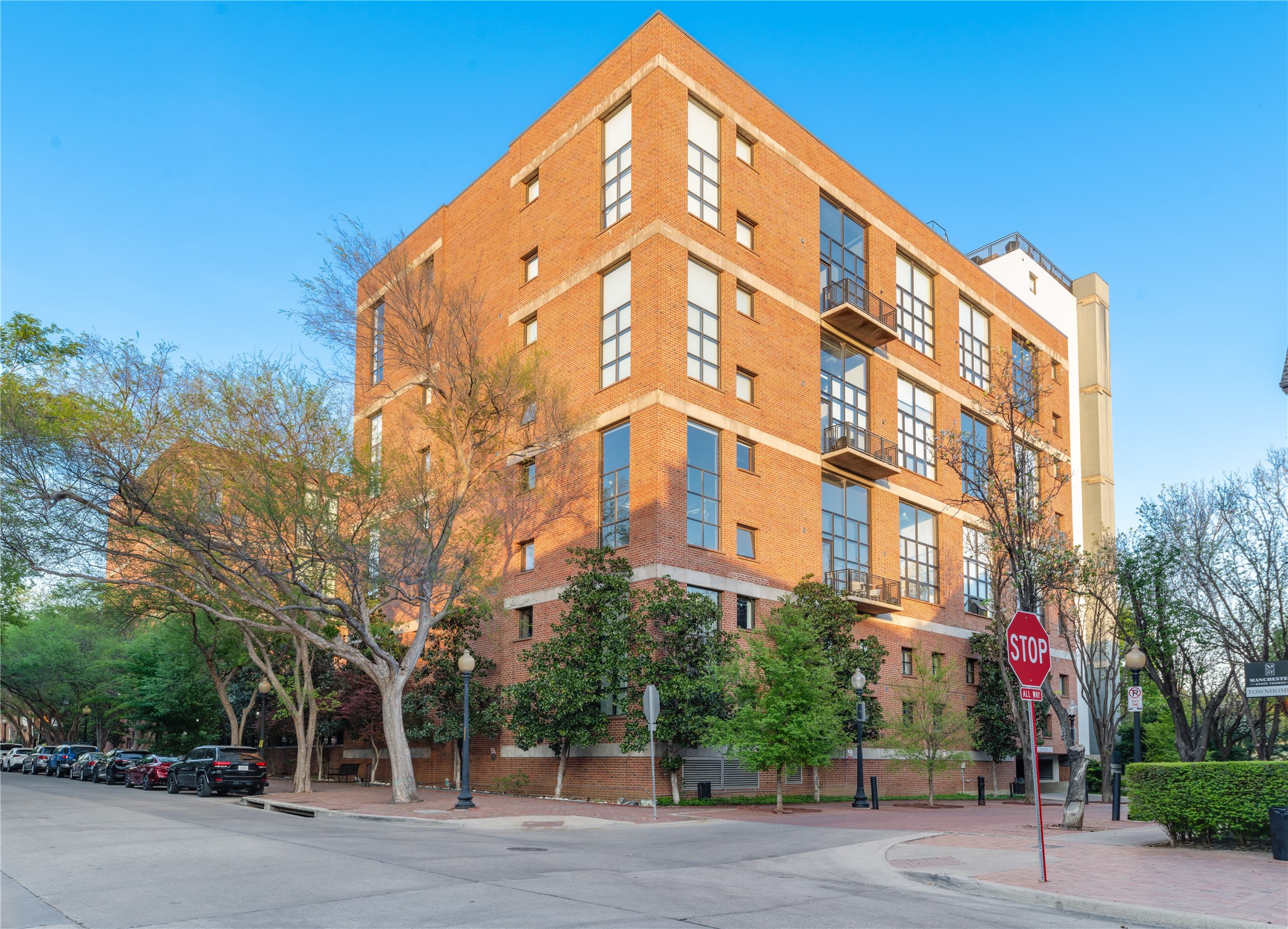 3110 Thomas Avenue 337