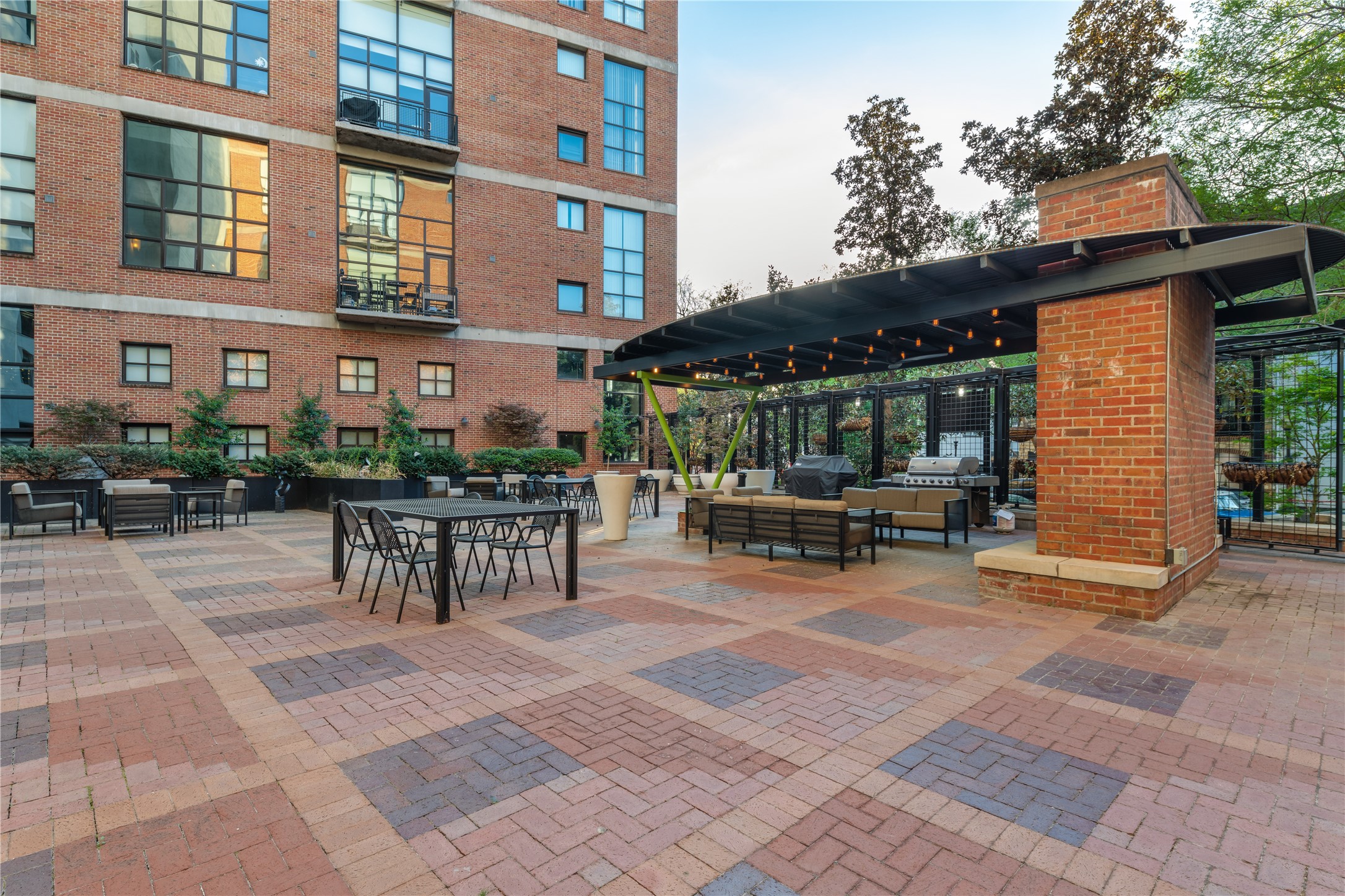 3110 Thomas Avenue 337
