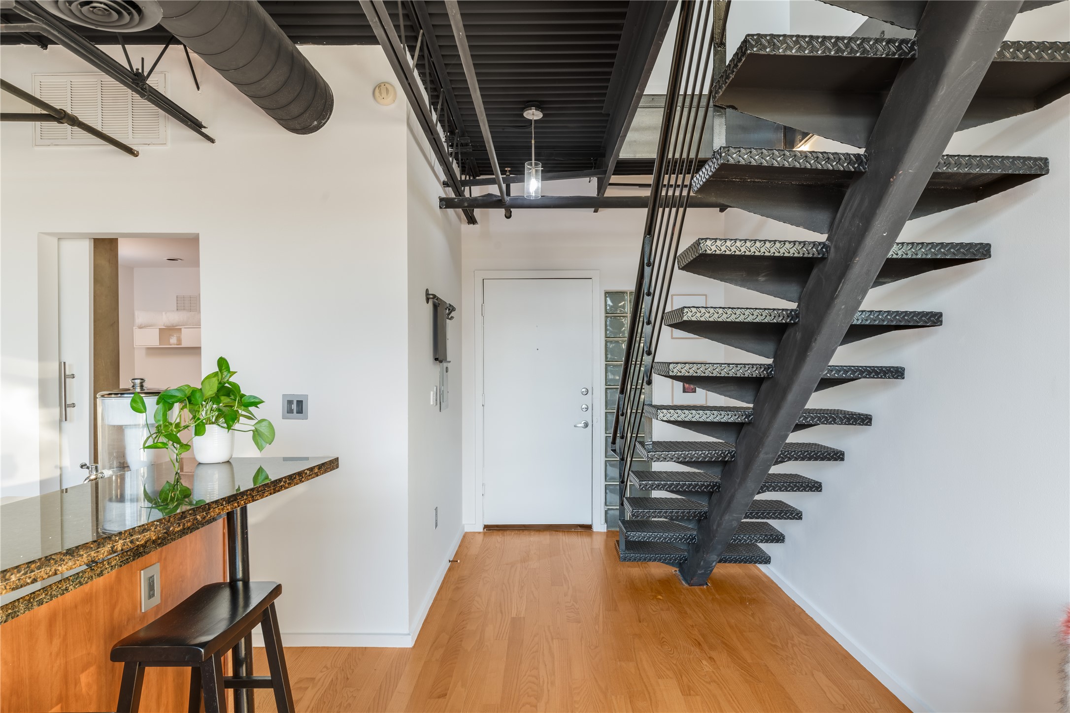 3110 Thomas Avenue 337
