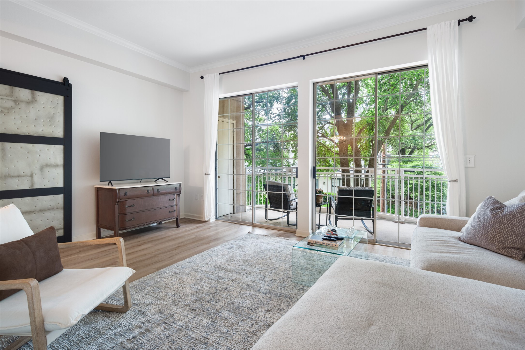 3225 Turtle Creek Boulevard 234