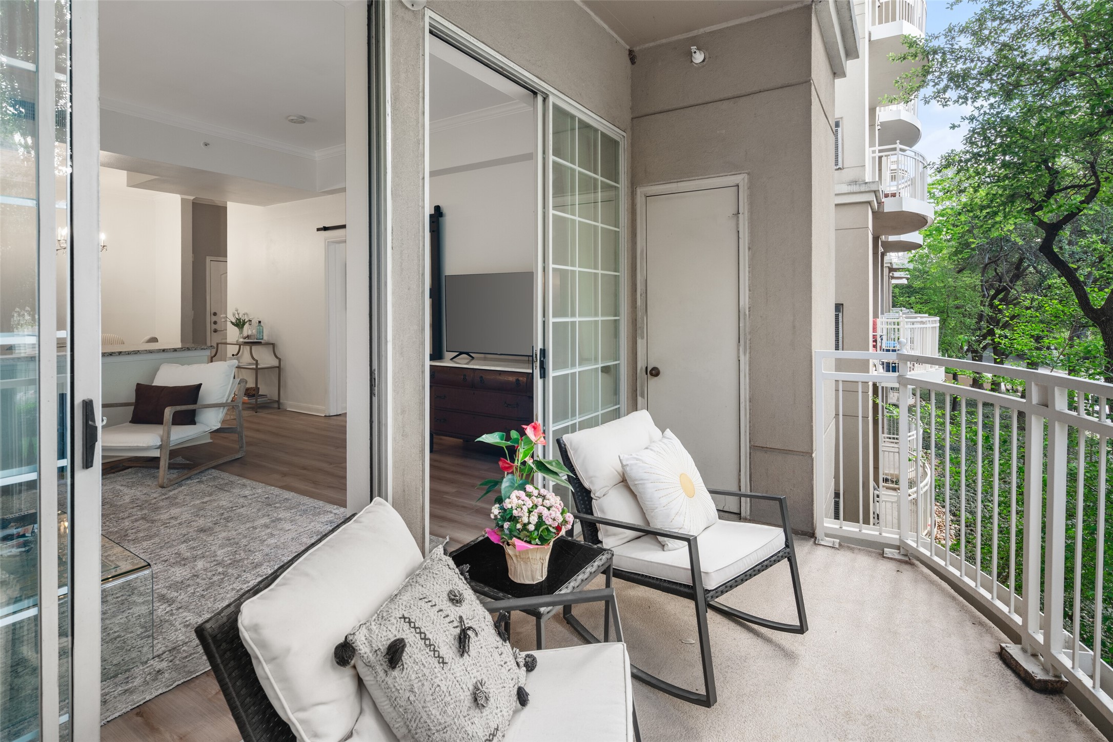 3225 Turtle Creek Boulevard 234