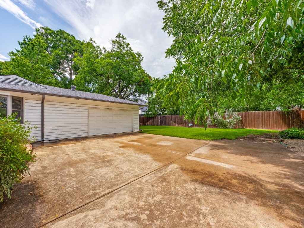 4107 Lomita Lane