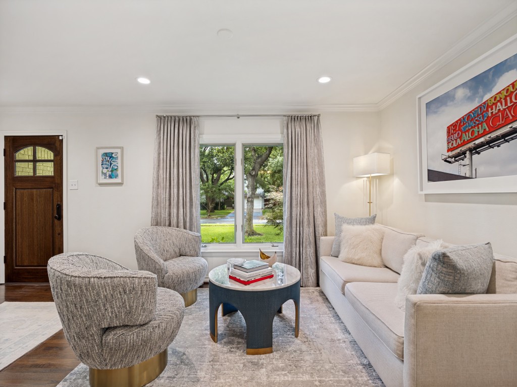 4107 Lomita Lane