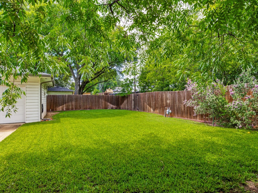 4107 Lomita Lane