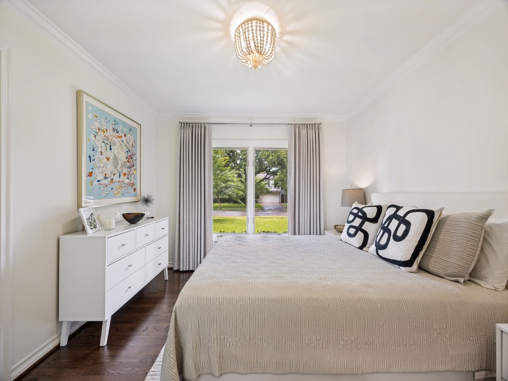 4107 Lomita Lane