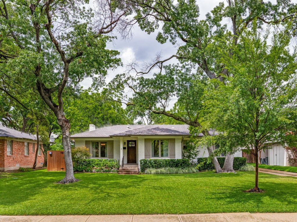 4107 Lomita Lane