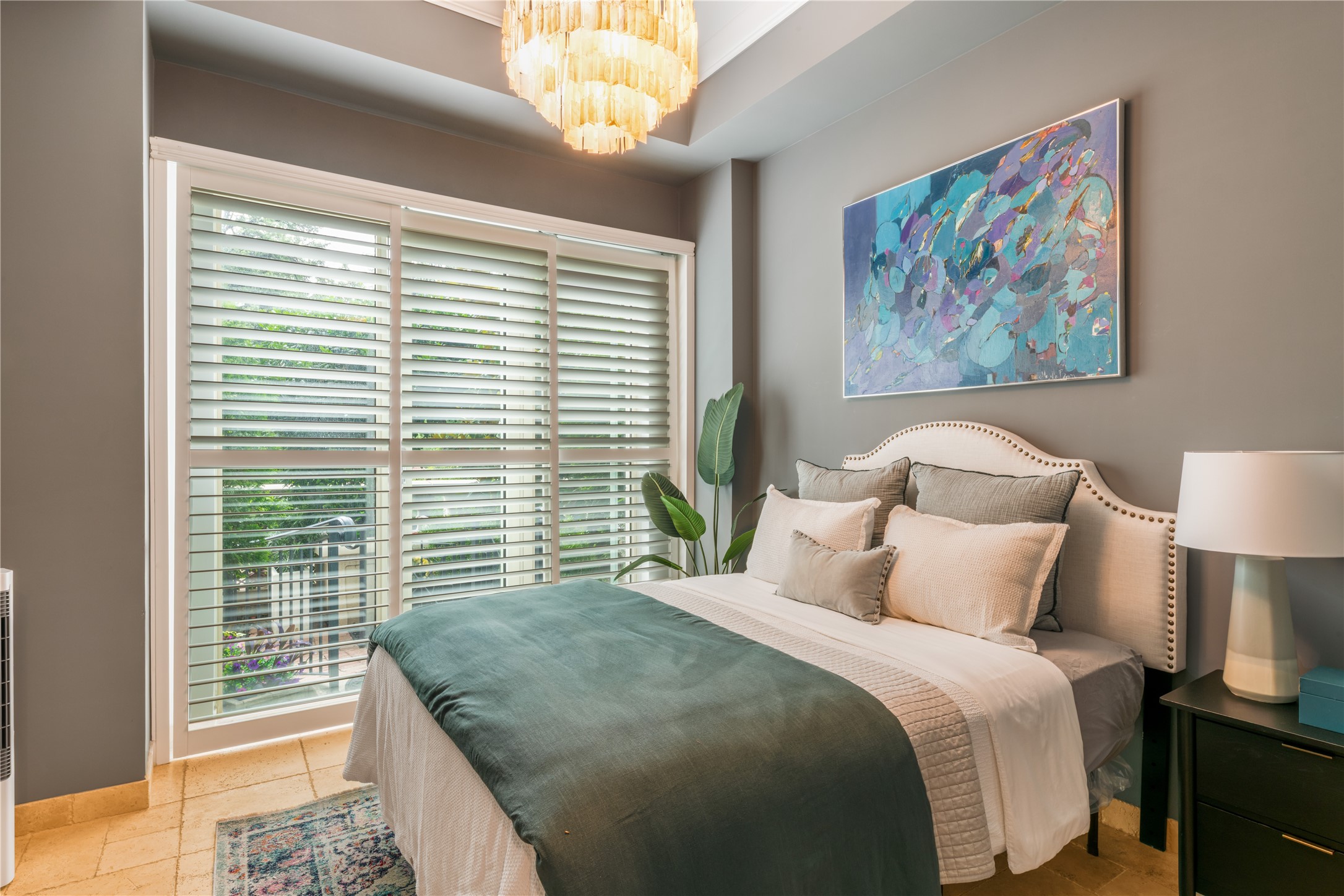 3401 Lee Parkway 104