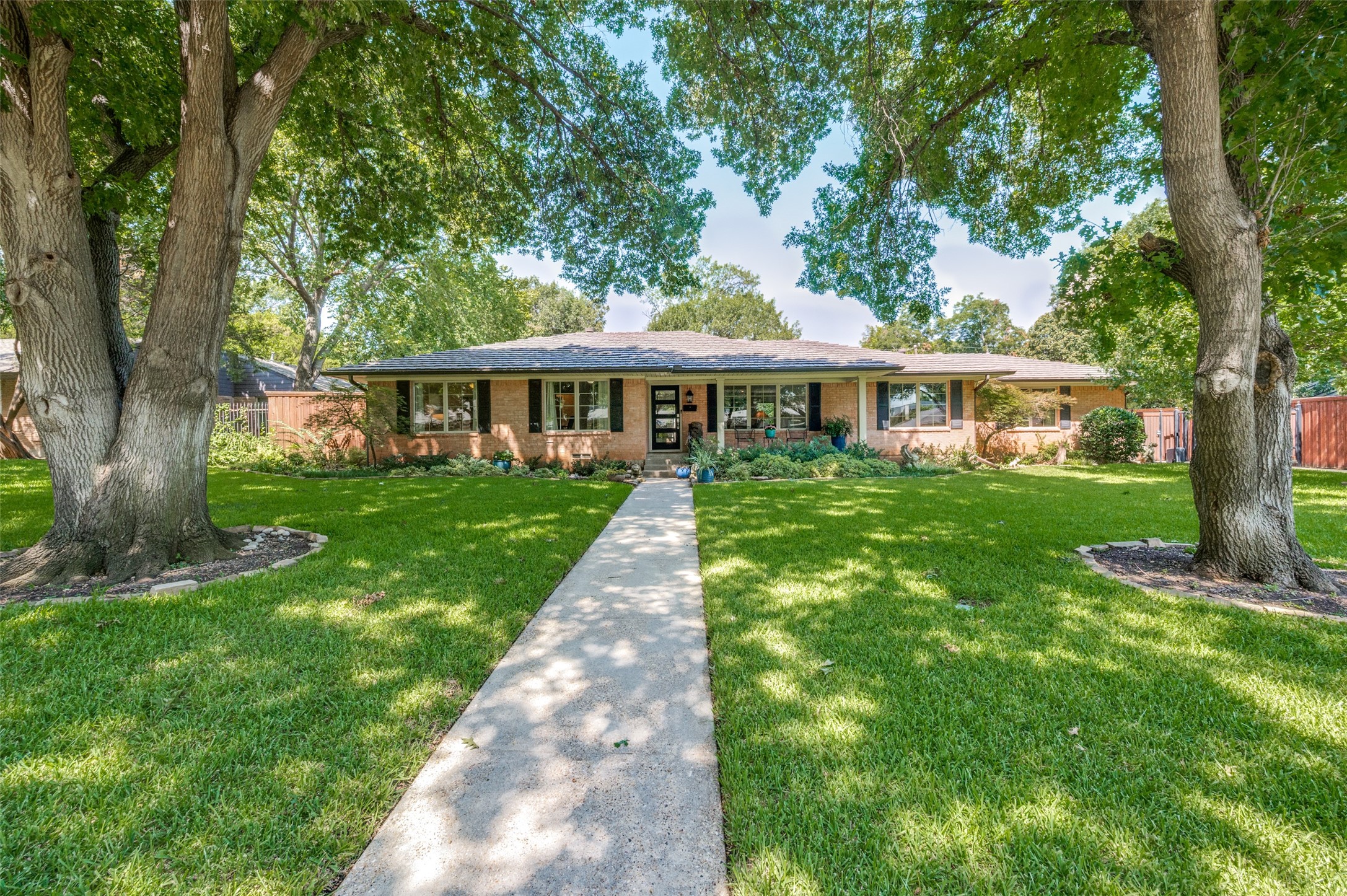 10411 Gooding Drive