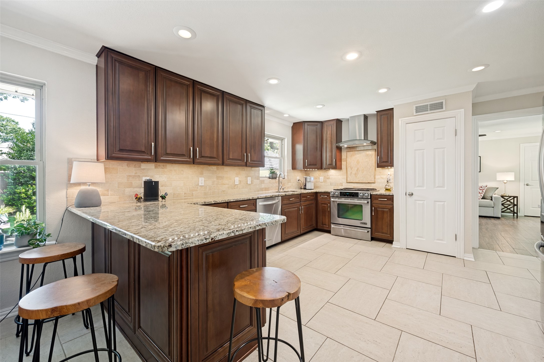 10411 Gooding Drive