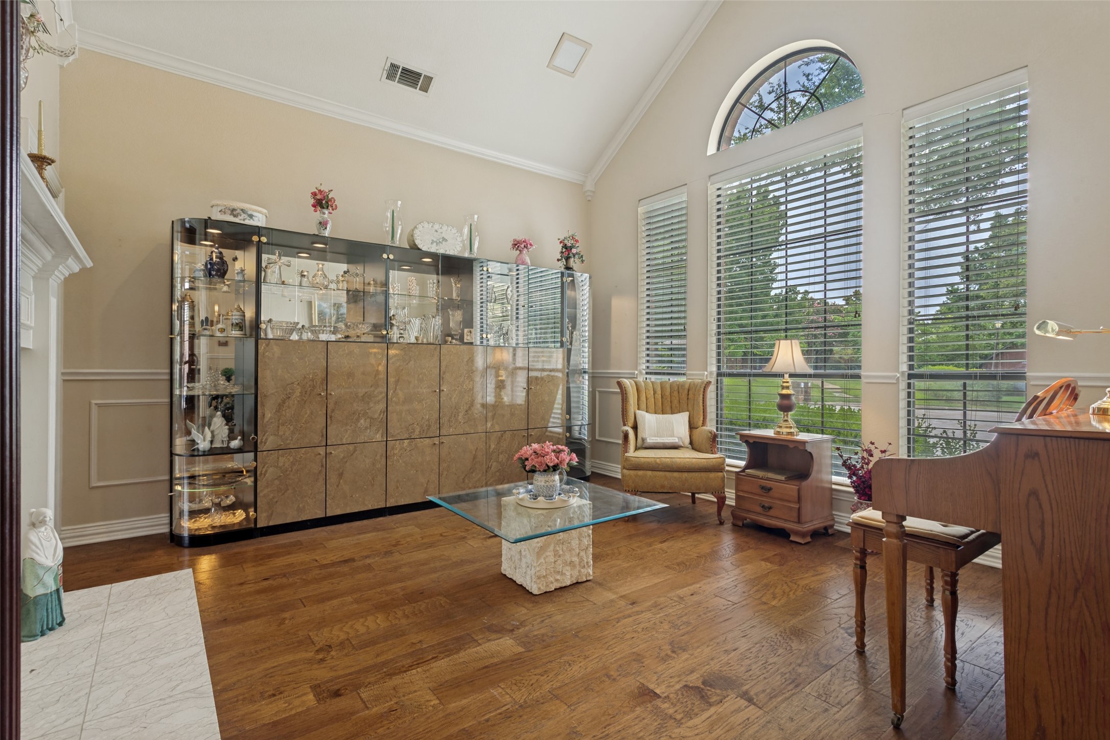 3411 Cedar Hill Court