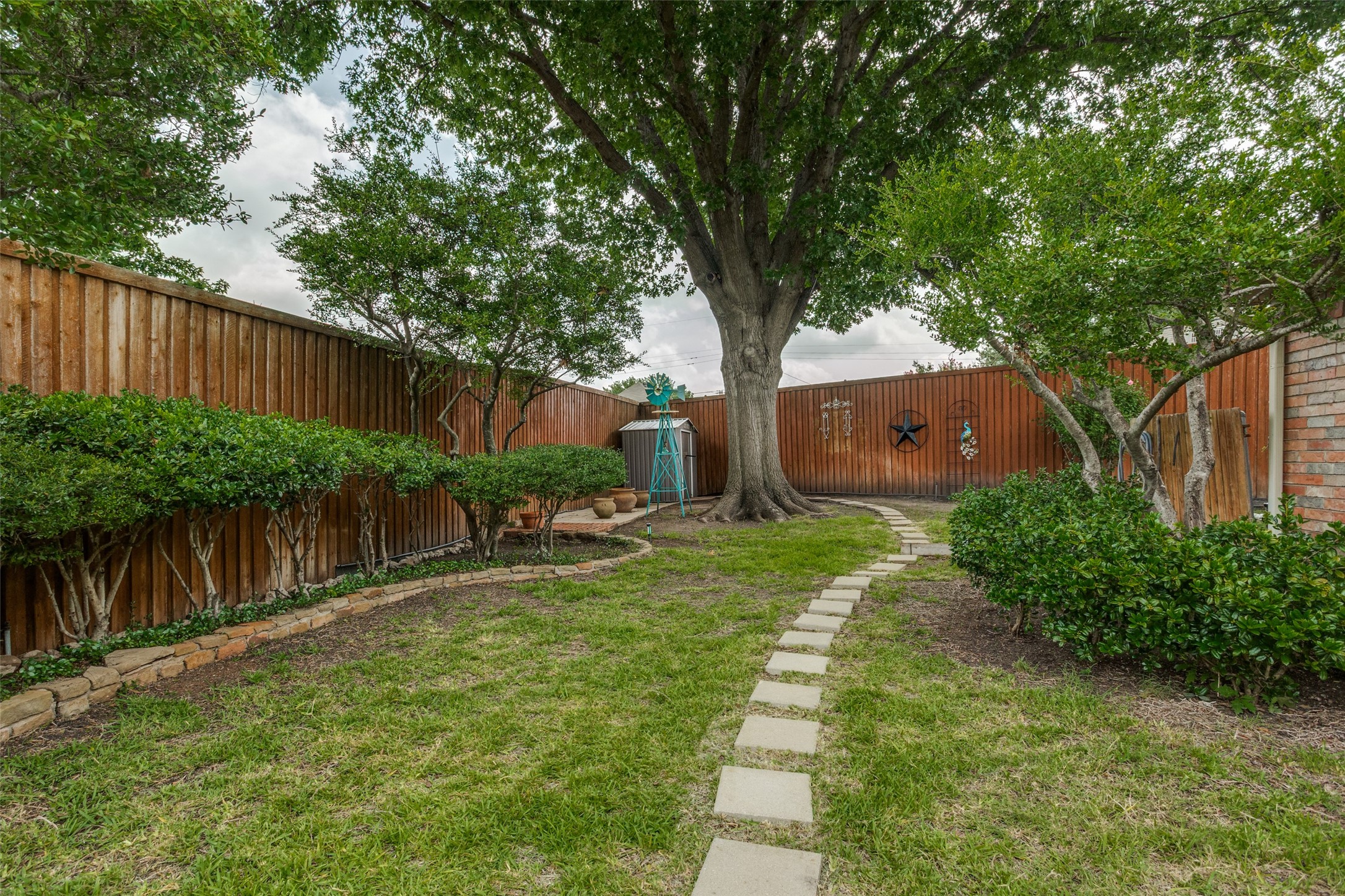 3411 Cedar Hill Court
