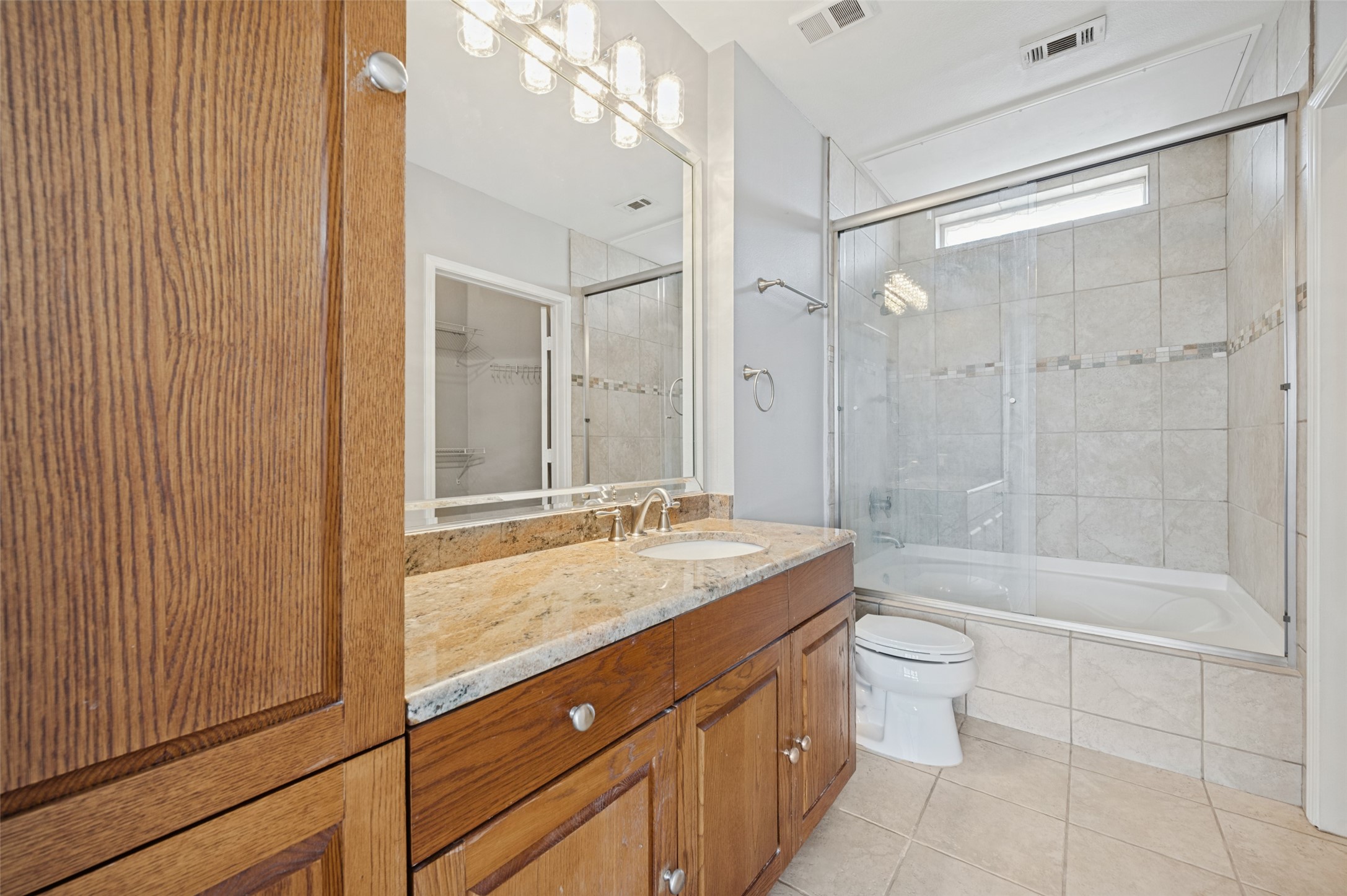 3225 Turtle Creek Boulevard 2104