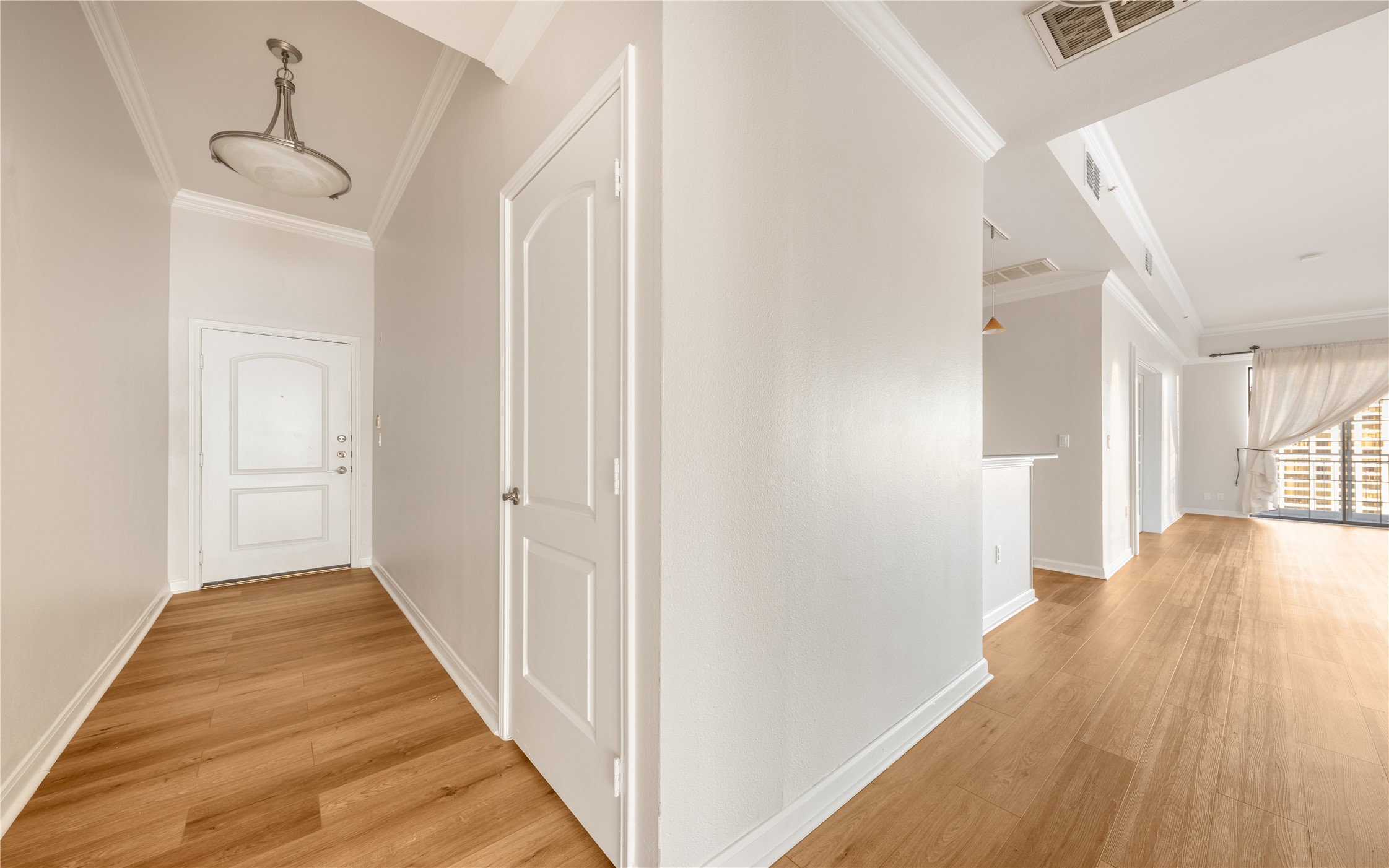 3225 Turtle Creek Boulevard 1247