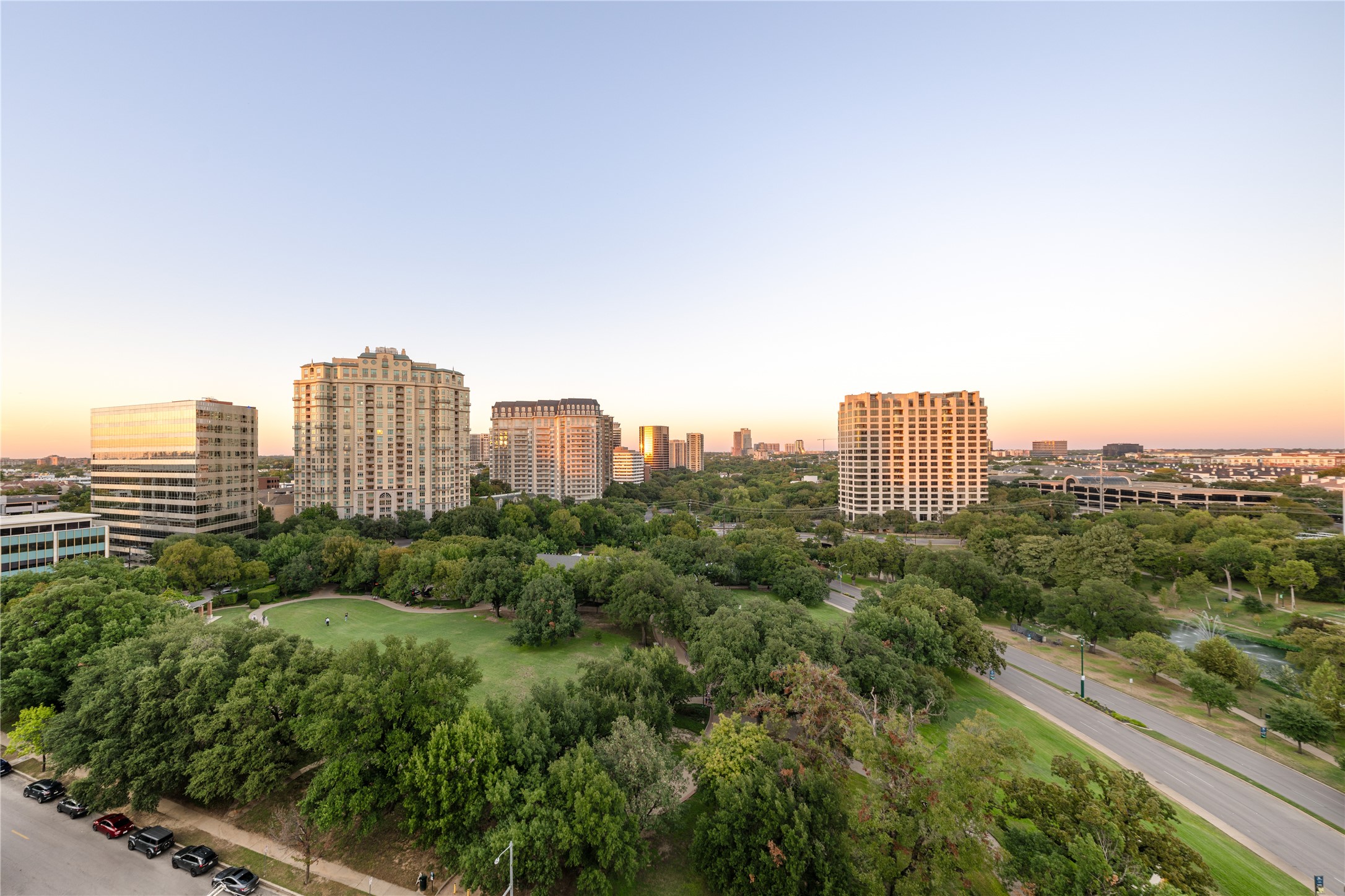 3225 Turtle Creek Boulevard 1247