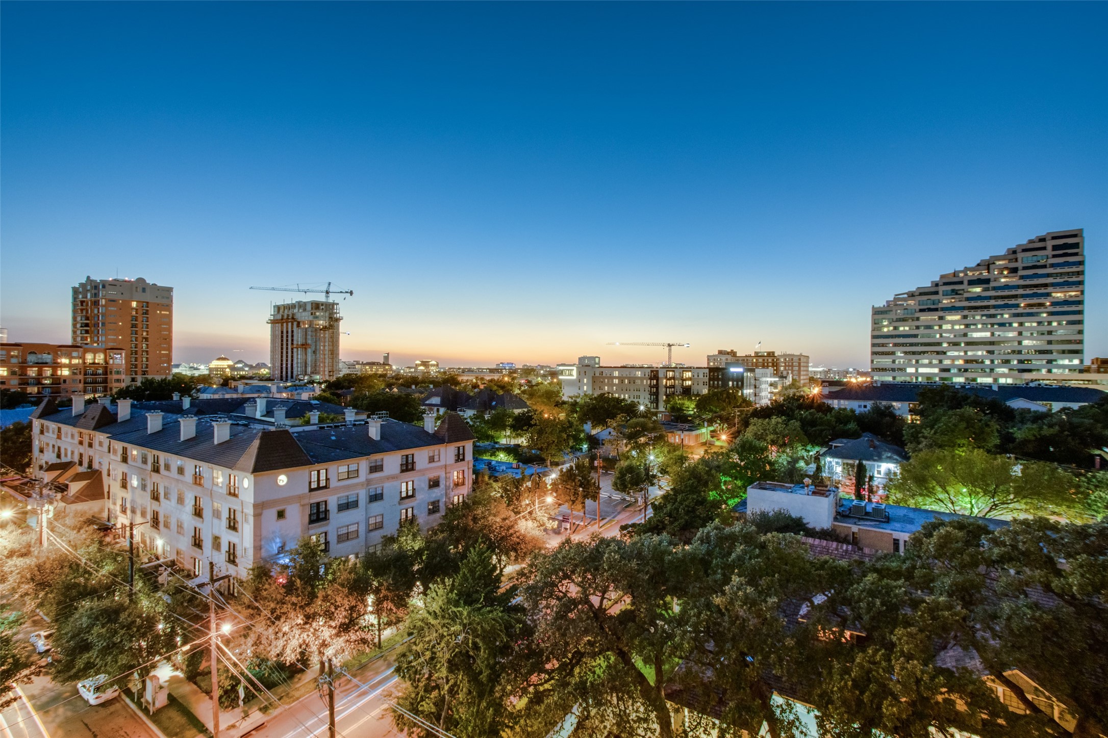 3225 Turtle Creek Boulevard 1247