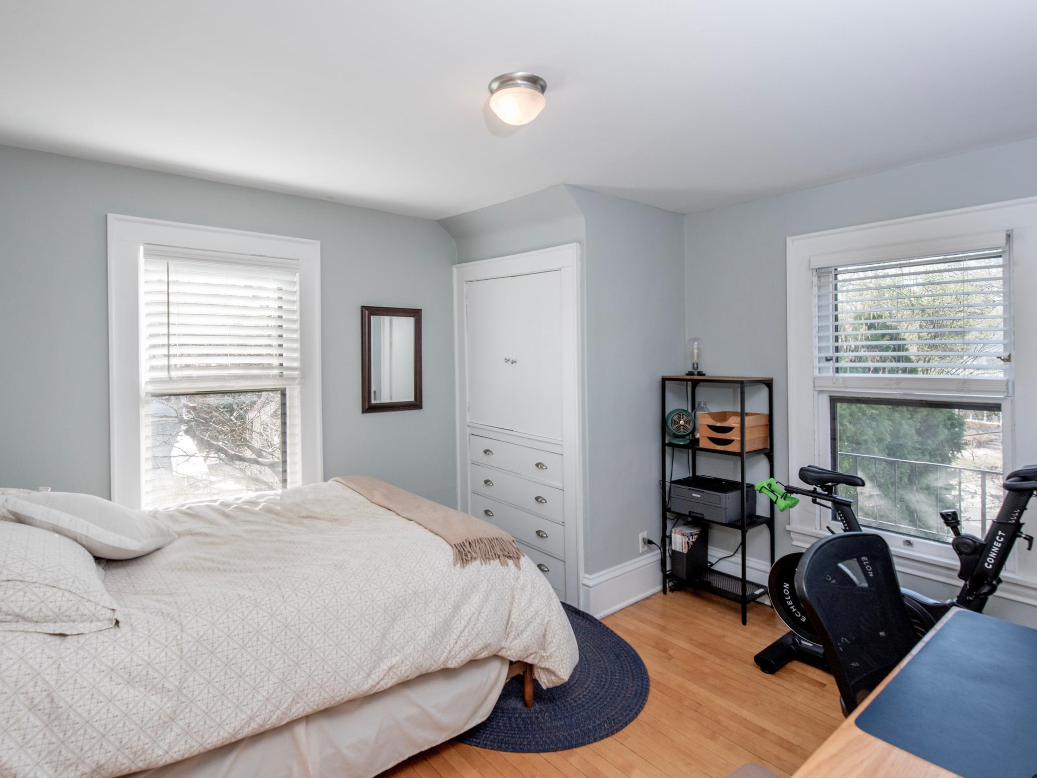 85 Clarence Avenue SE