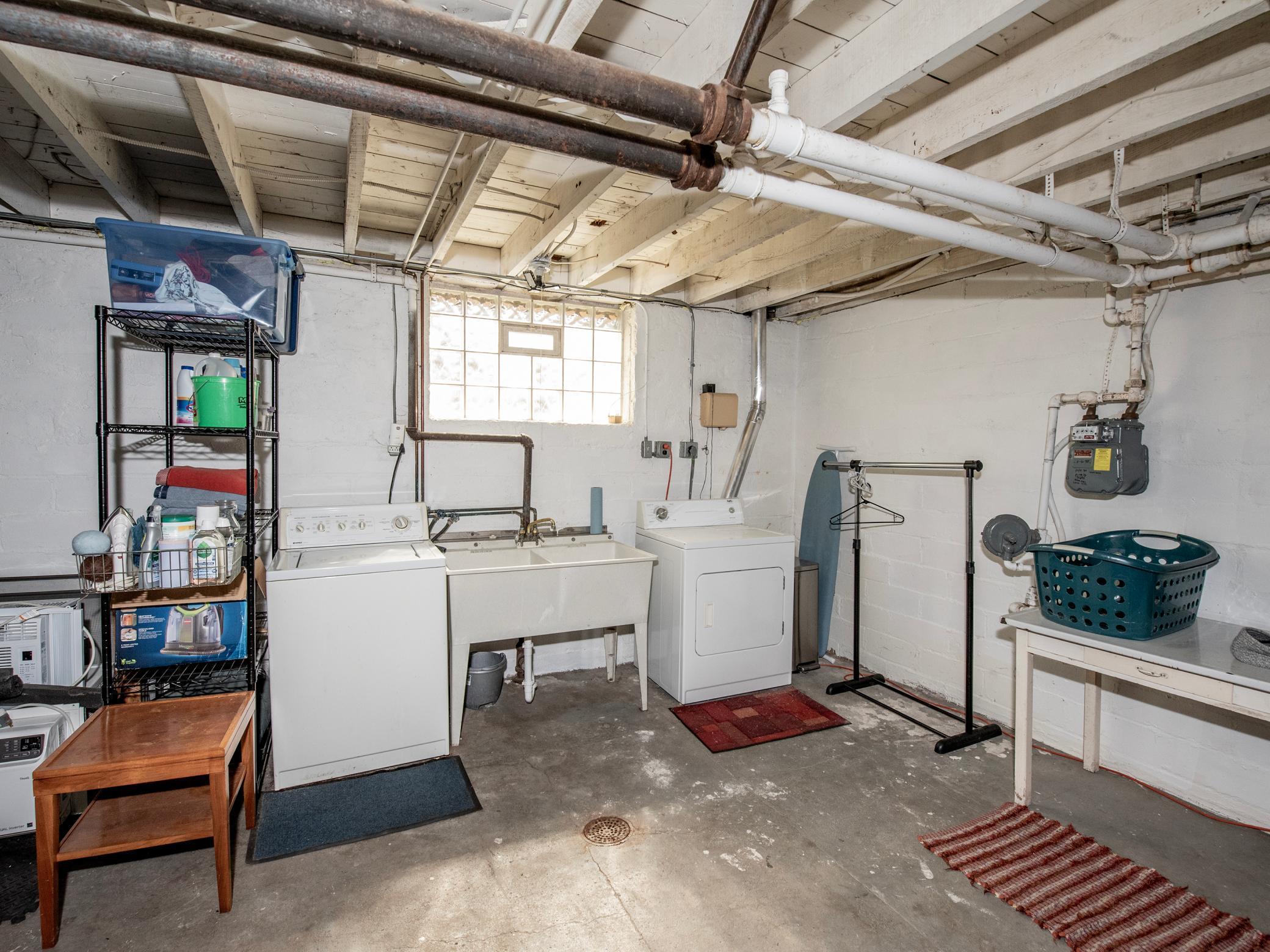 85 Clarence Avenue SE